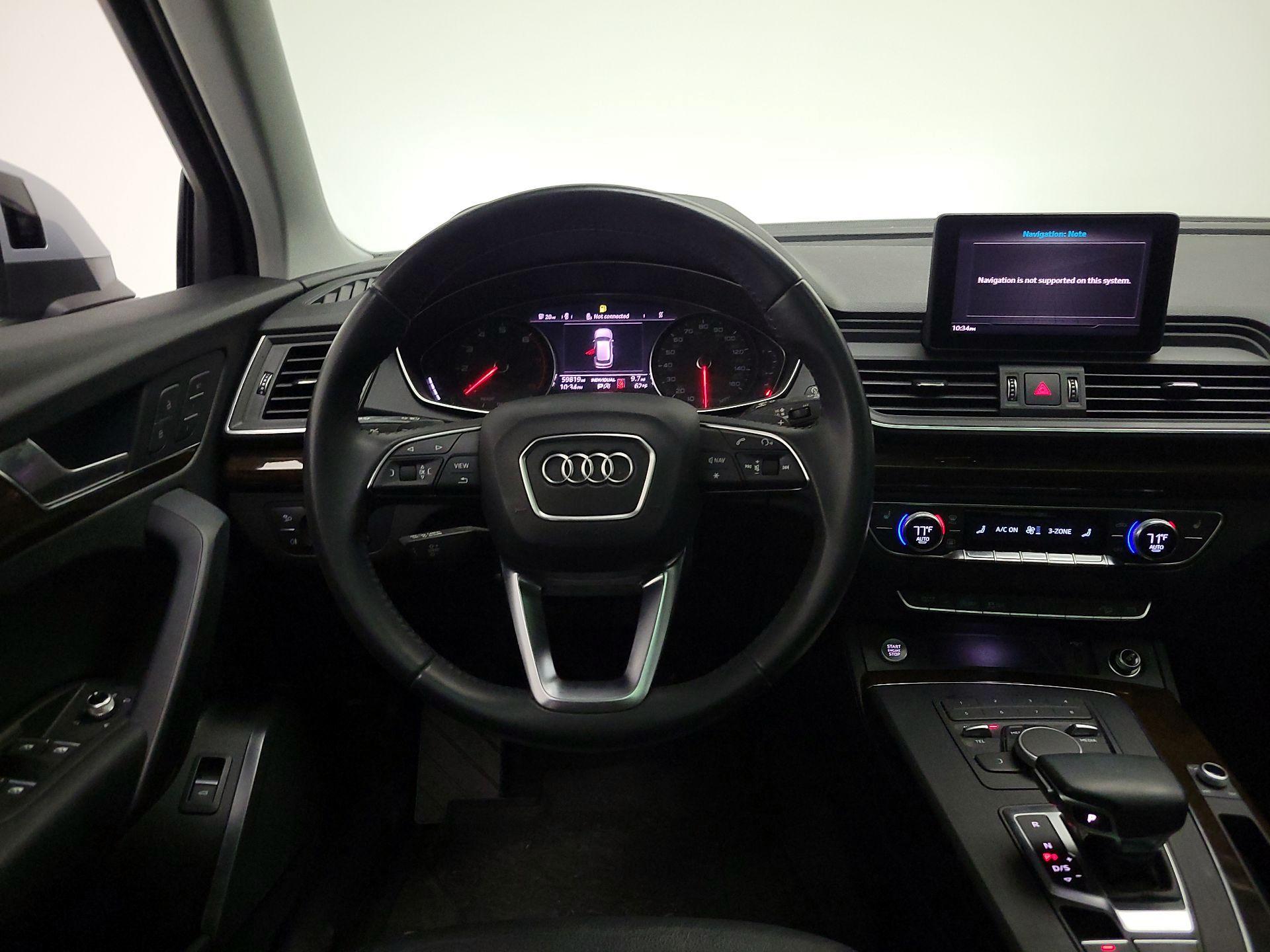 Thumbnail: 2019 Audi Q5 - 10