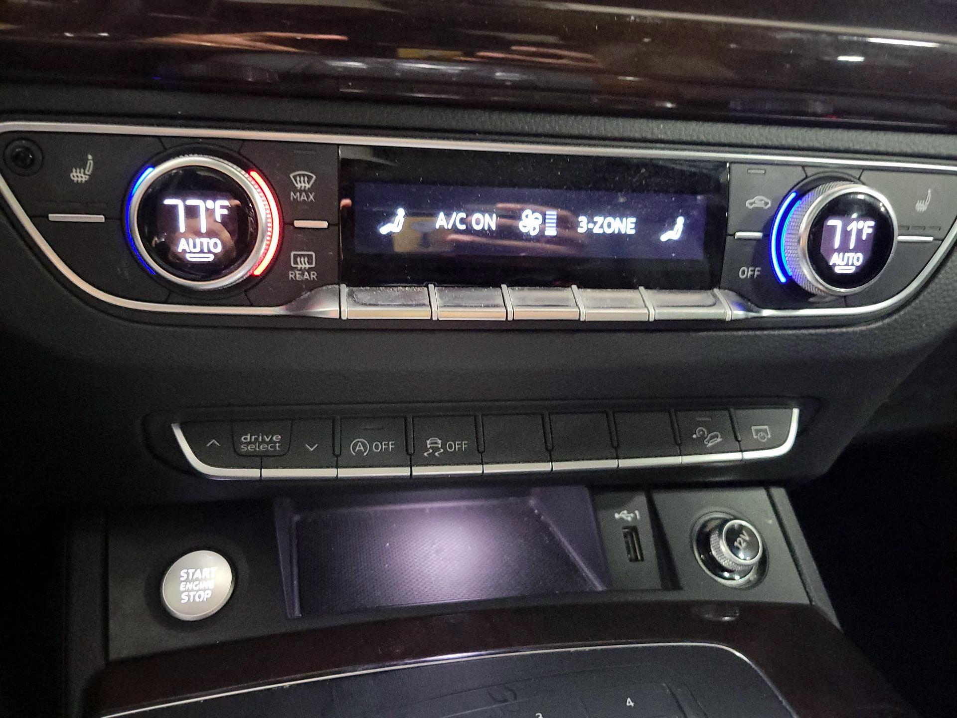 Thumbnail: 2019 Audi Q5 - 16