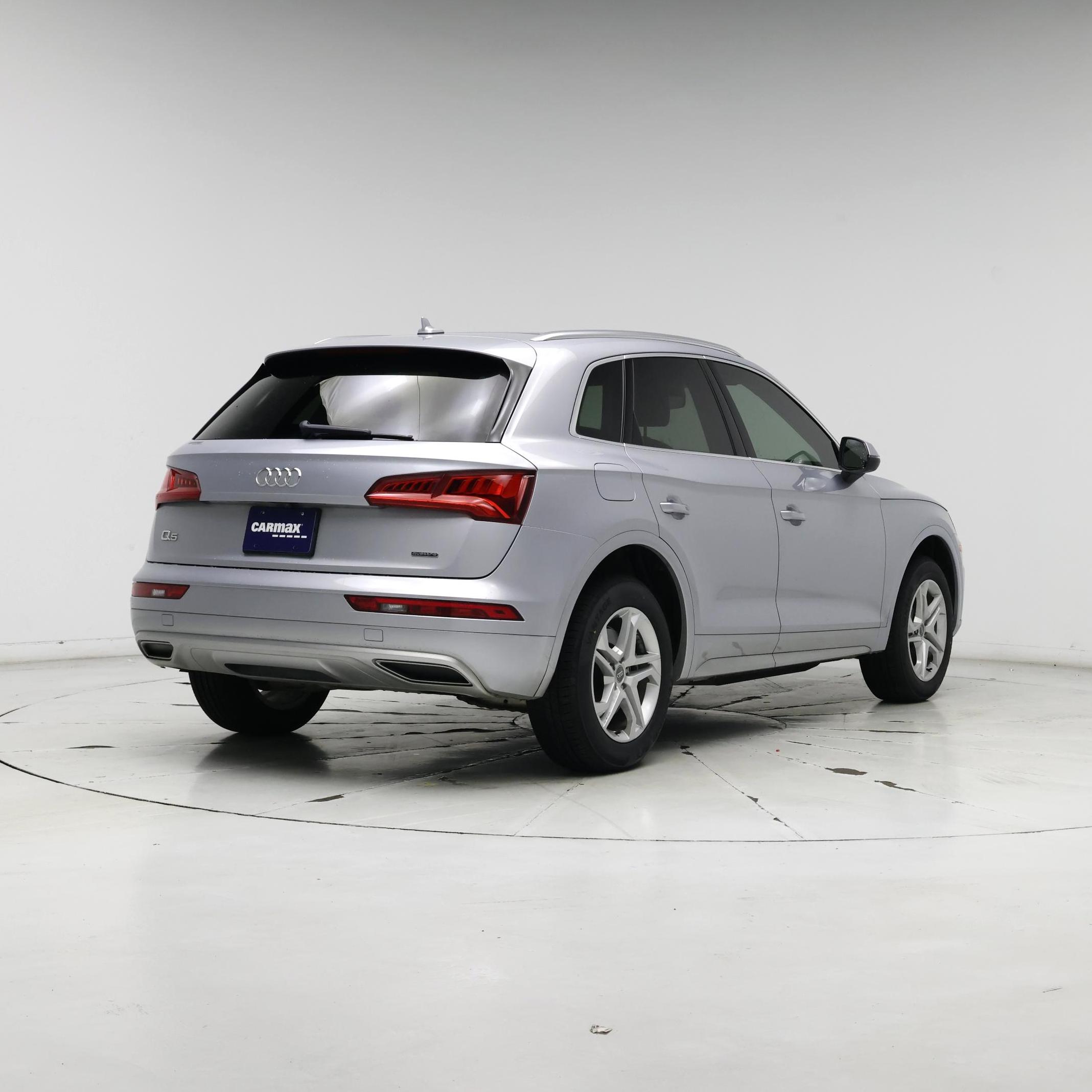 Thumbnail: 2019 Audi Q5 - 8