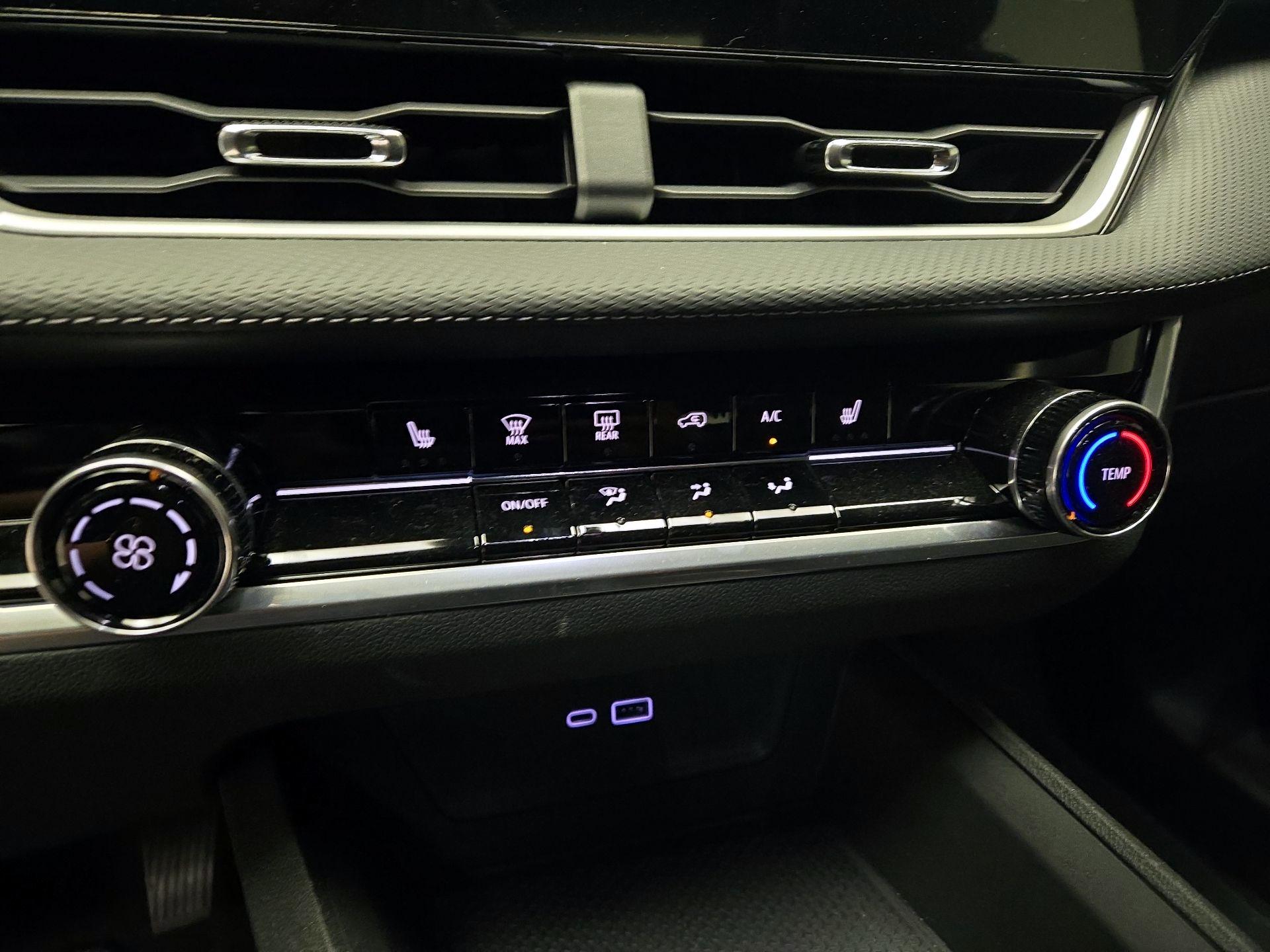 Thumbnail: 2025 Chevrolet Equinox - 17