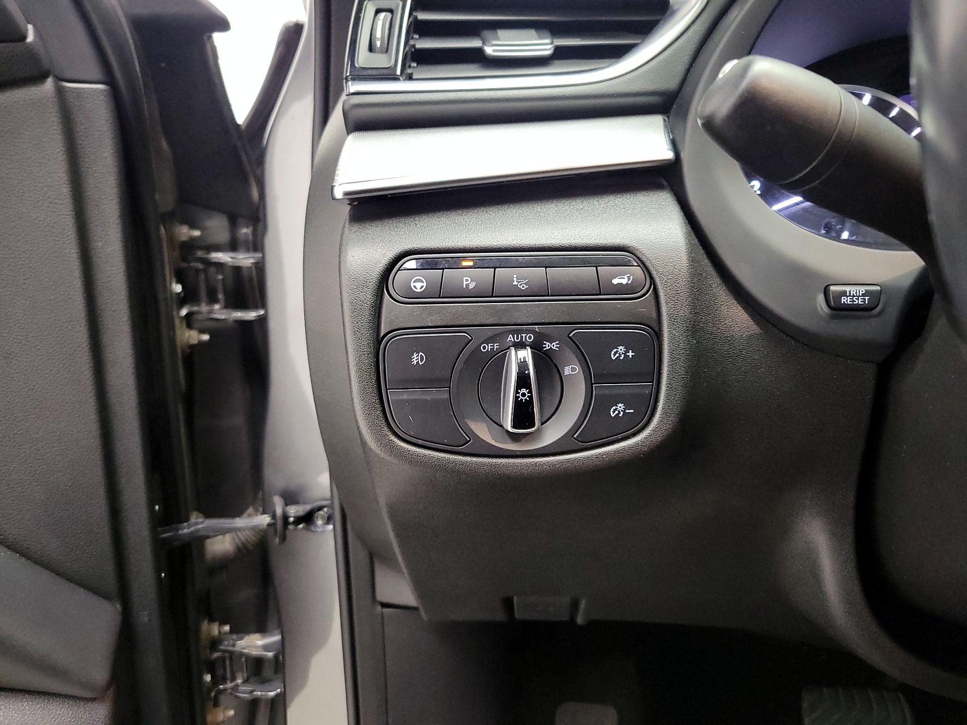 Thumbnail: 2021 INFINITI QX50 - 13