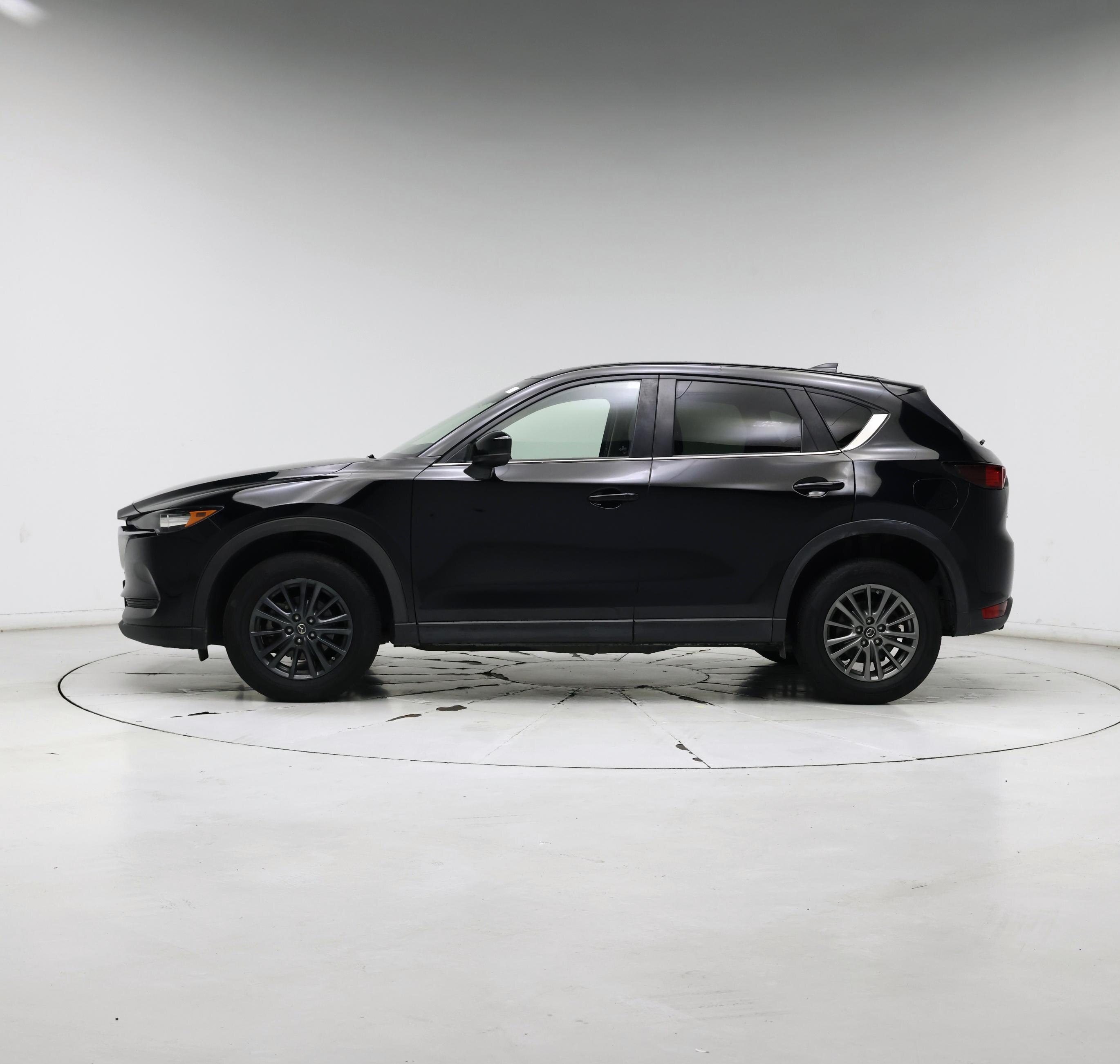 Thumbnail: 2017 Mazda CX-5 - 3