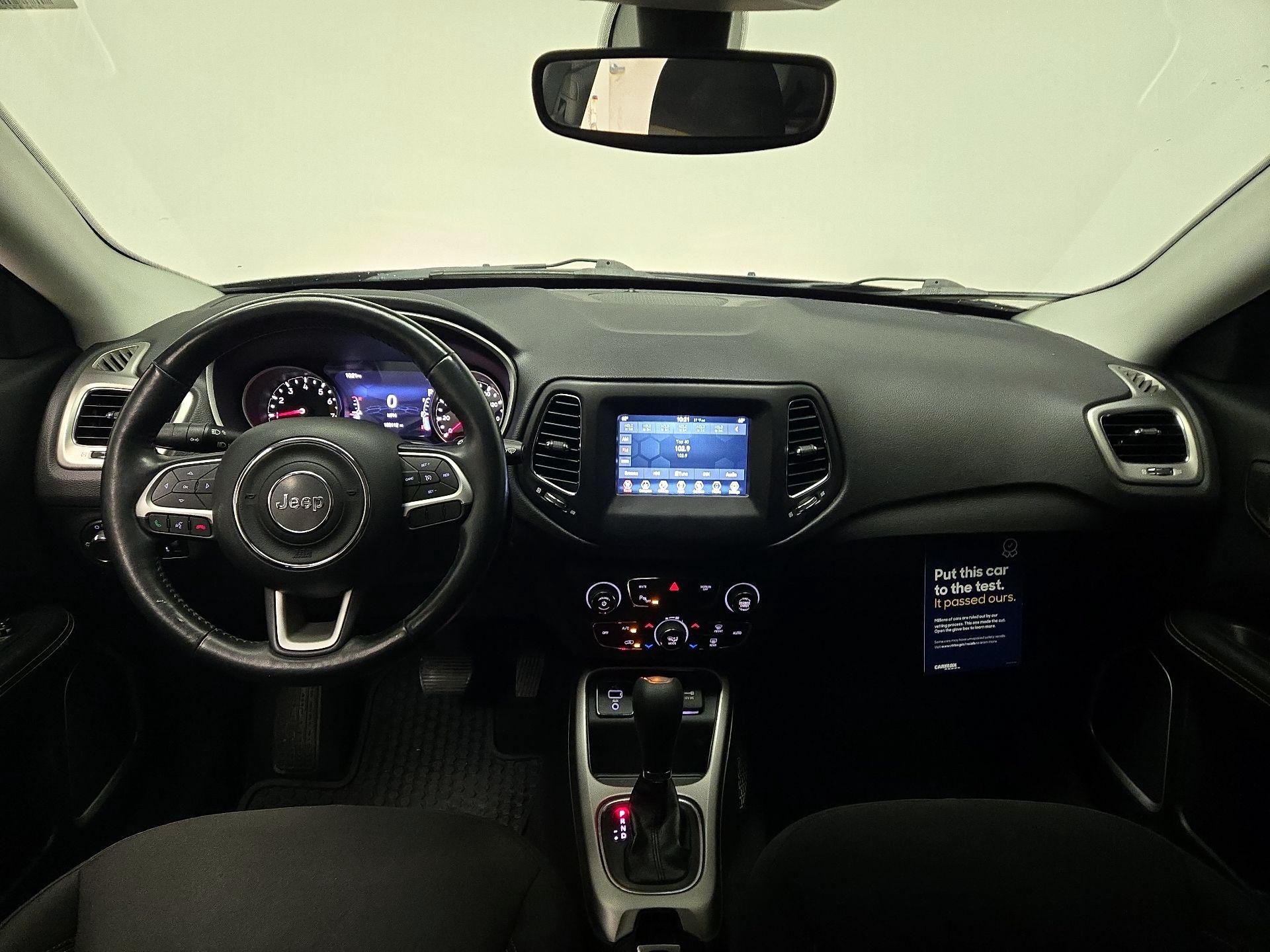 Thumbnail: 2018 Jeep Compass - 9