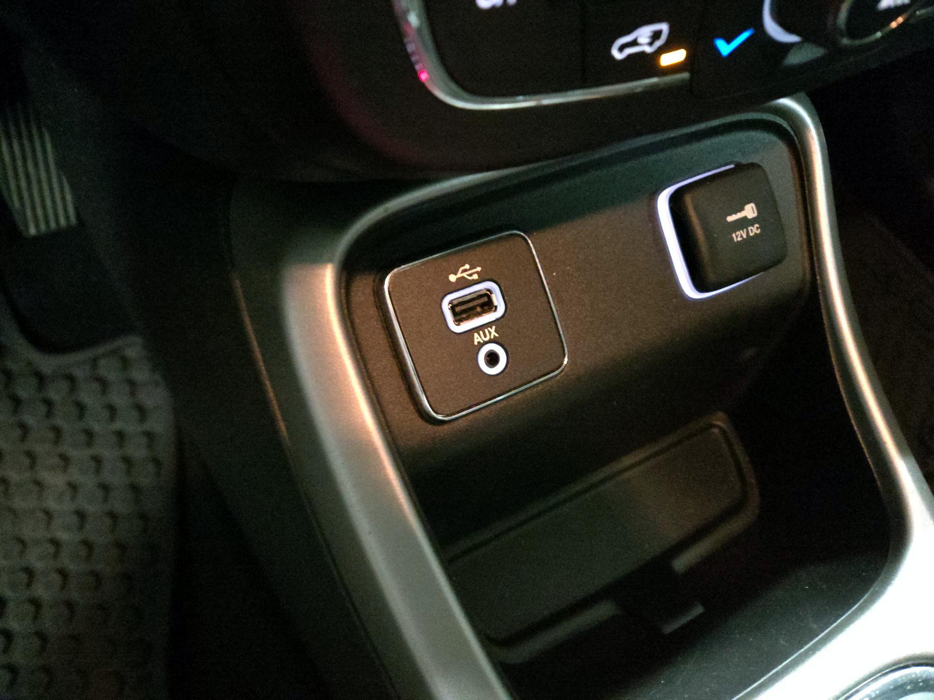 Thumbnail: 2018 Jeep Compass - 18