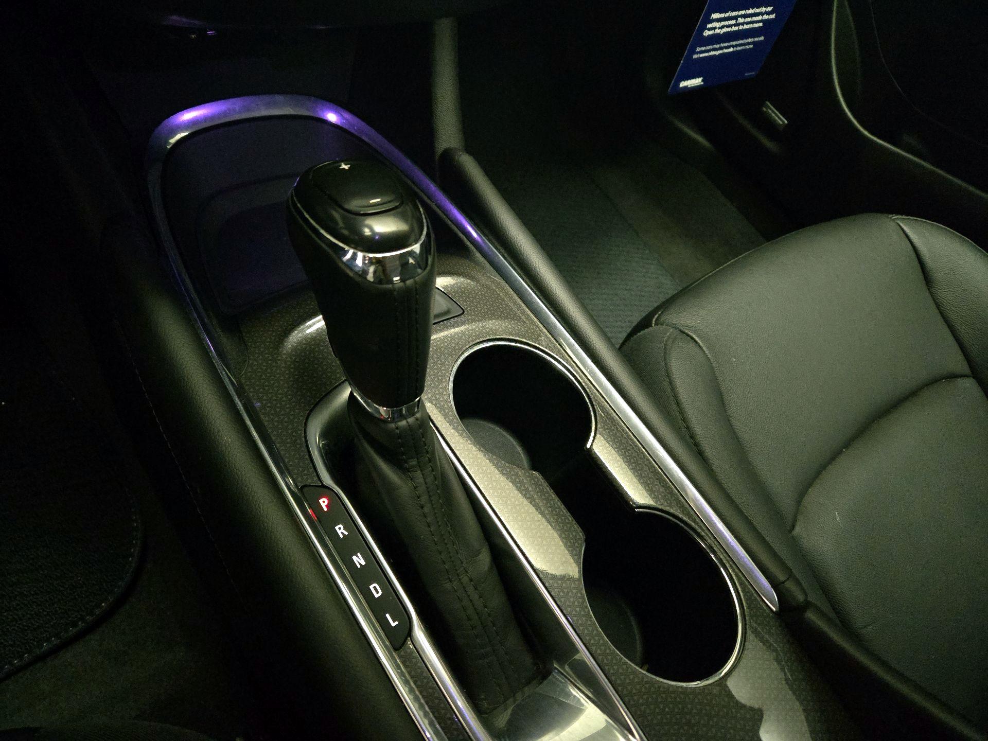 Thumbnail: 2018 Chevrolet Malibu - 17