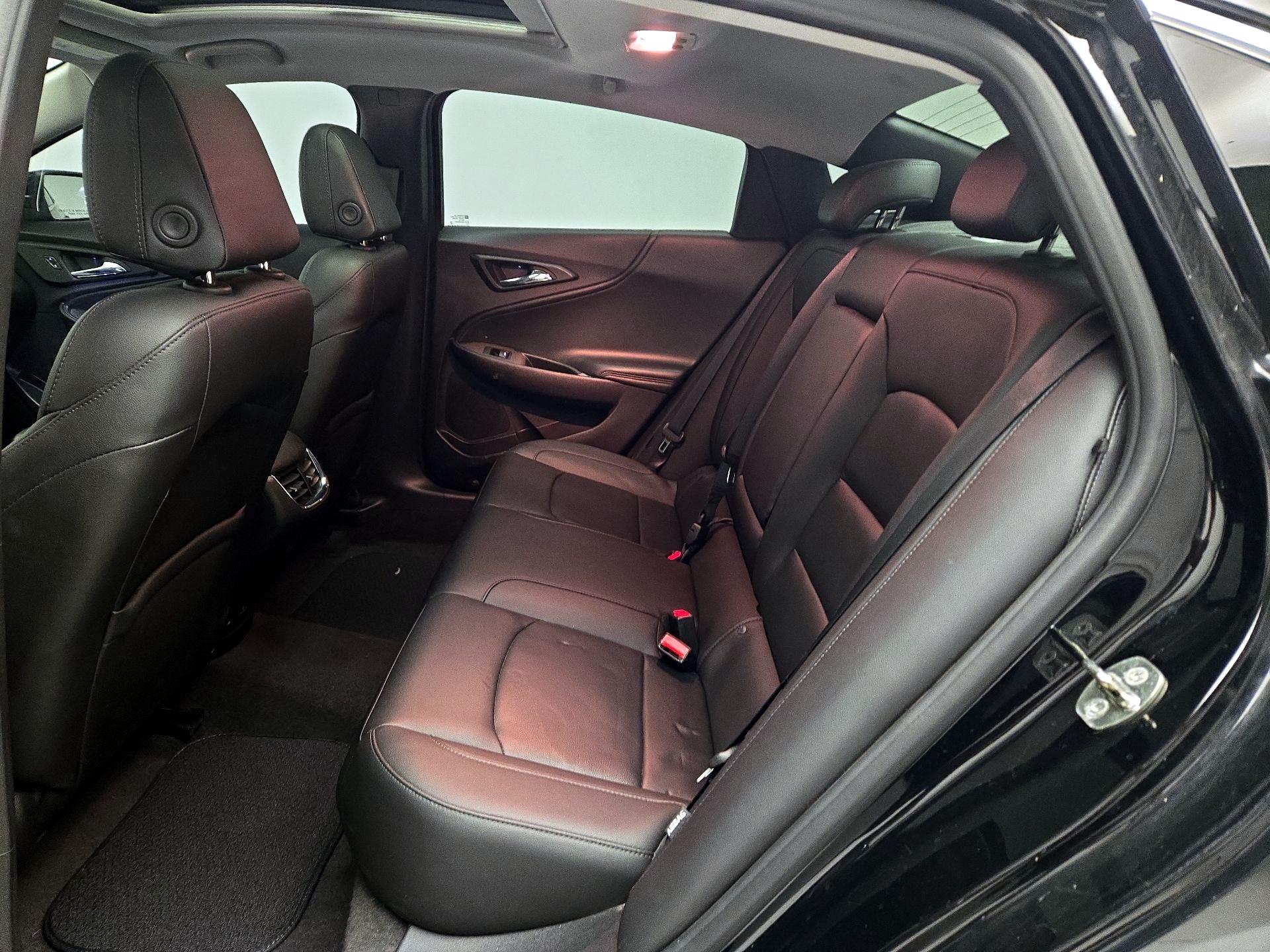 Thumbnail: 2018 Chevrolet Malibu - 20