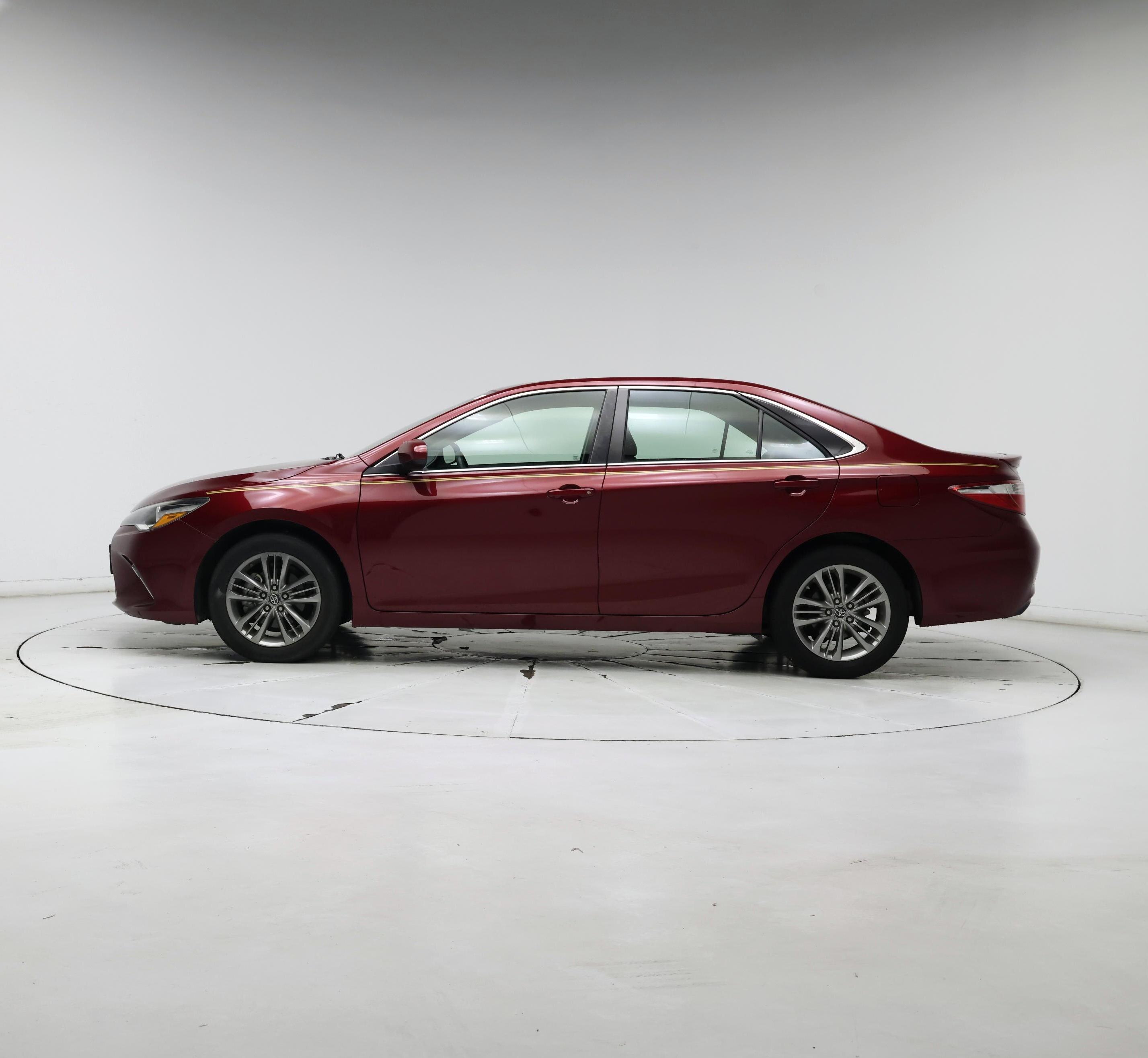 Thumbnail: 2017 Toyota Camry - 3