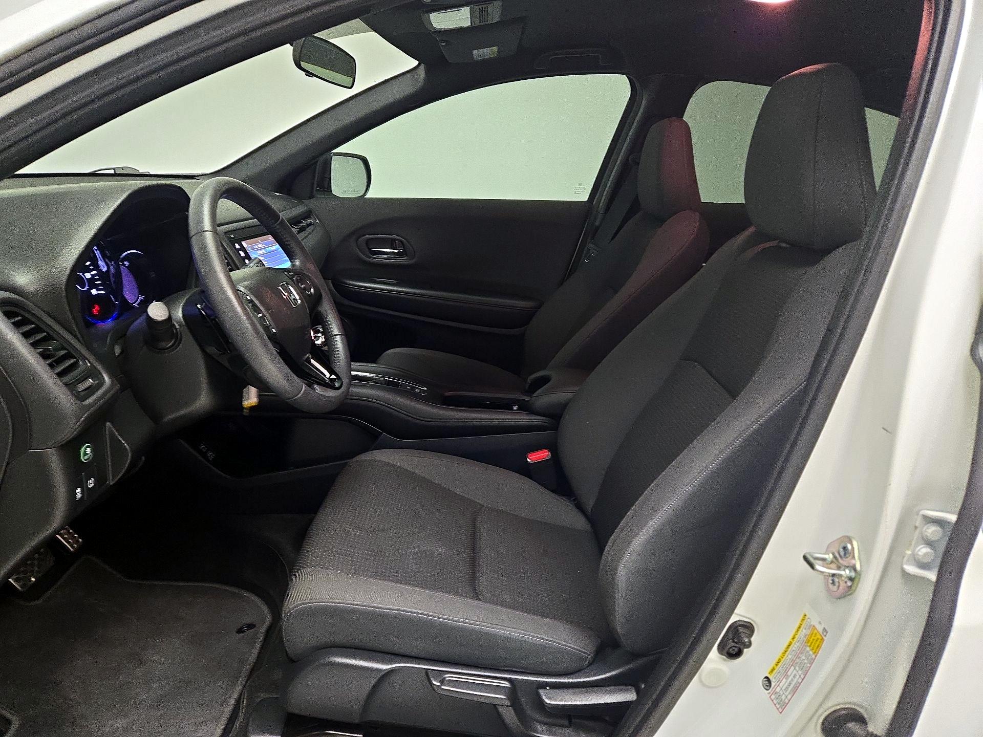 Thumbnail: 2019 Honda HR-V - 11