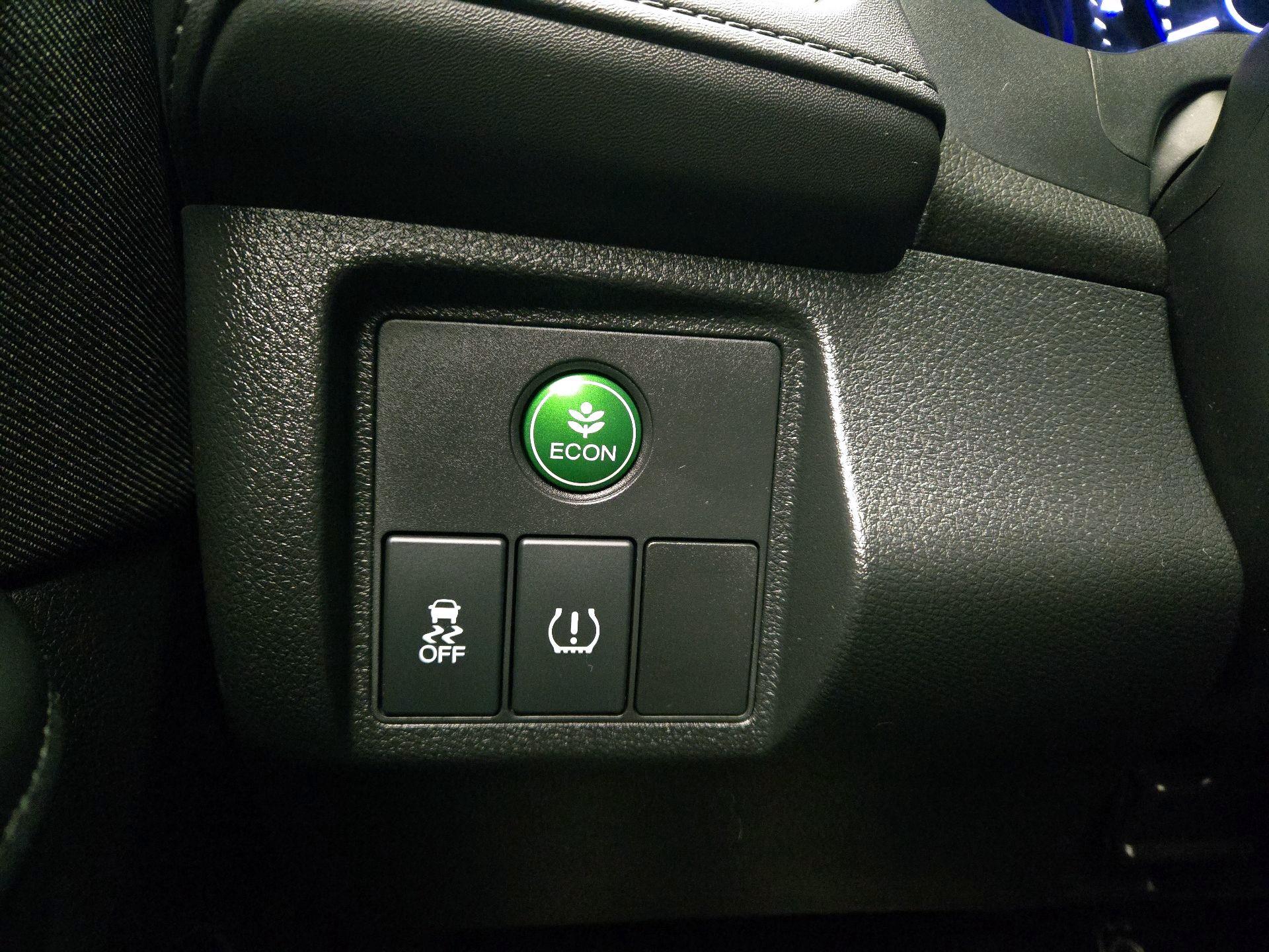 Thumbnail: 2019 Honda HR-V - 13