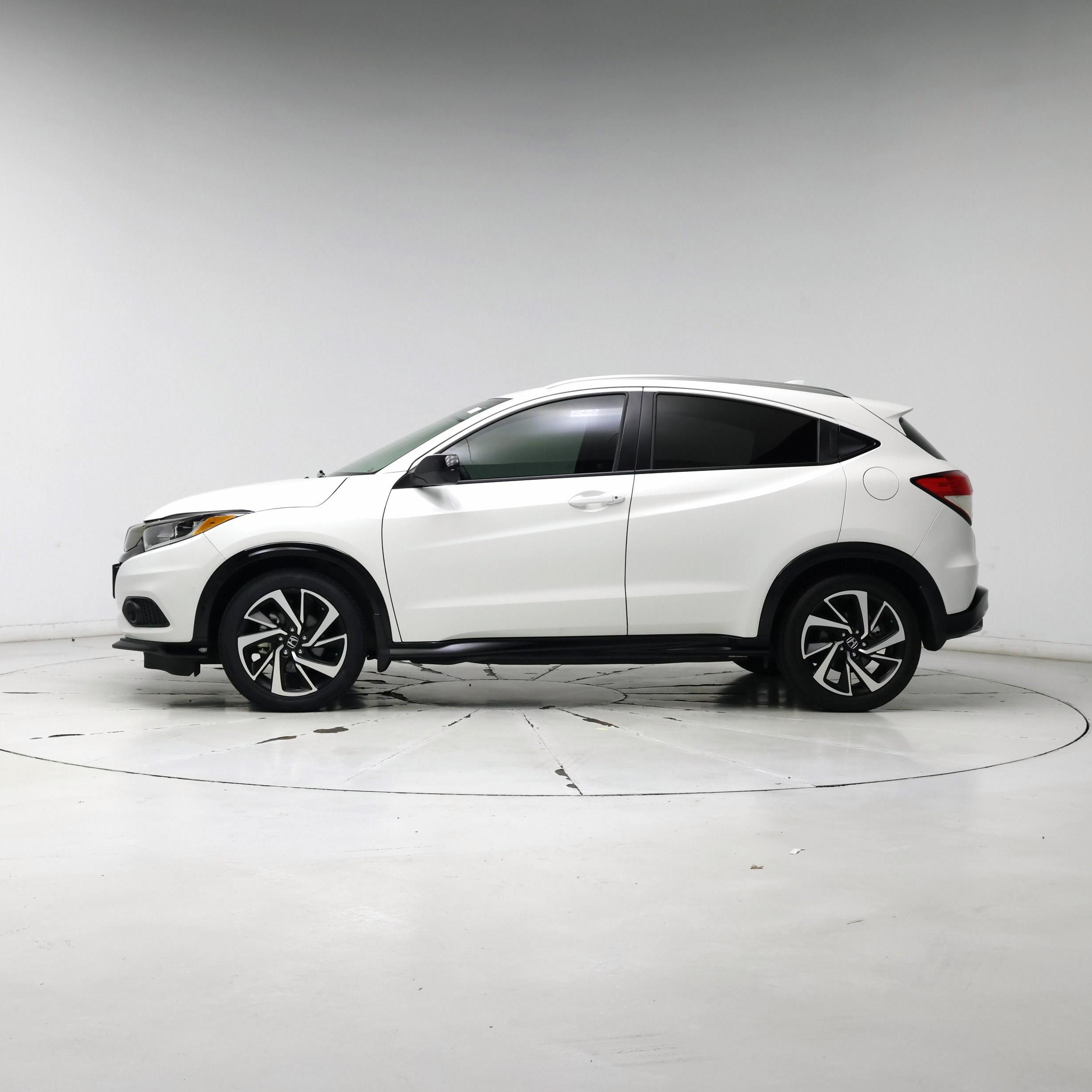 Thumbnail: 2019 Honda HR-V - 3