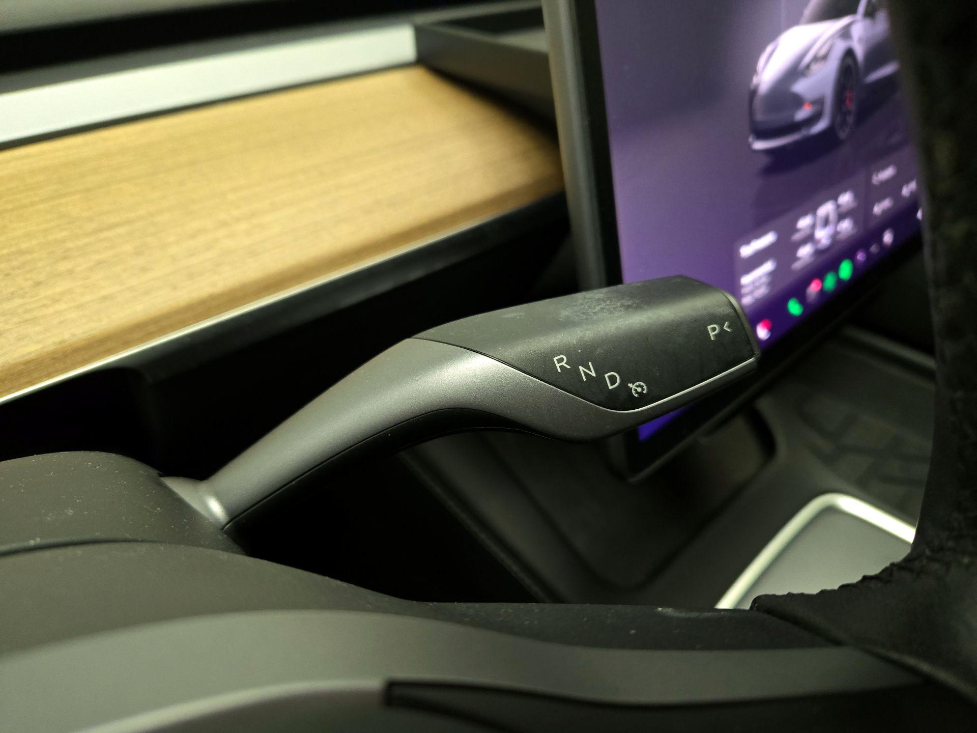 Thumbnail: 2022 Tesla Model 3 - 17