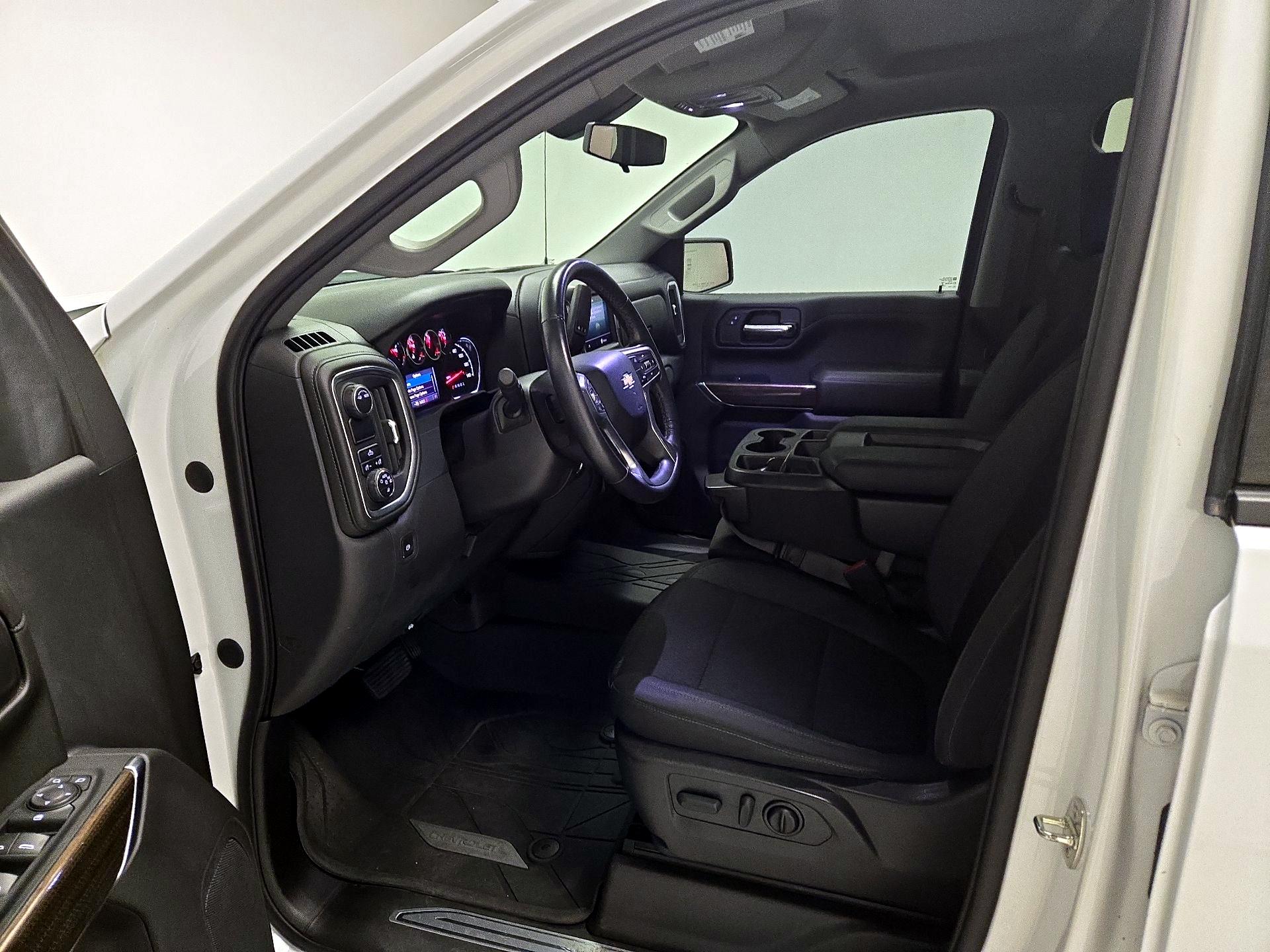 Thumbnail: 2022 Chevrolet Silverado 1500 - 11