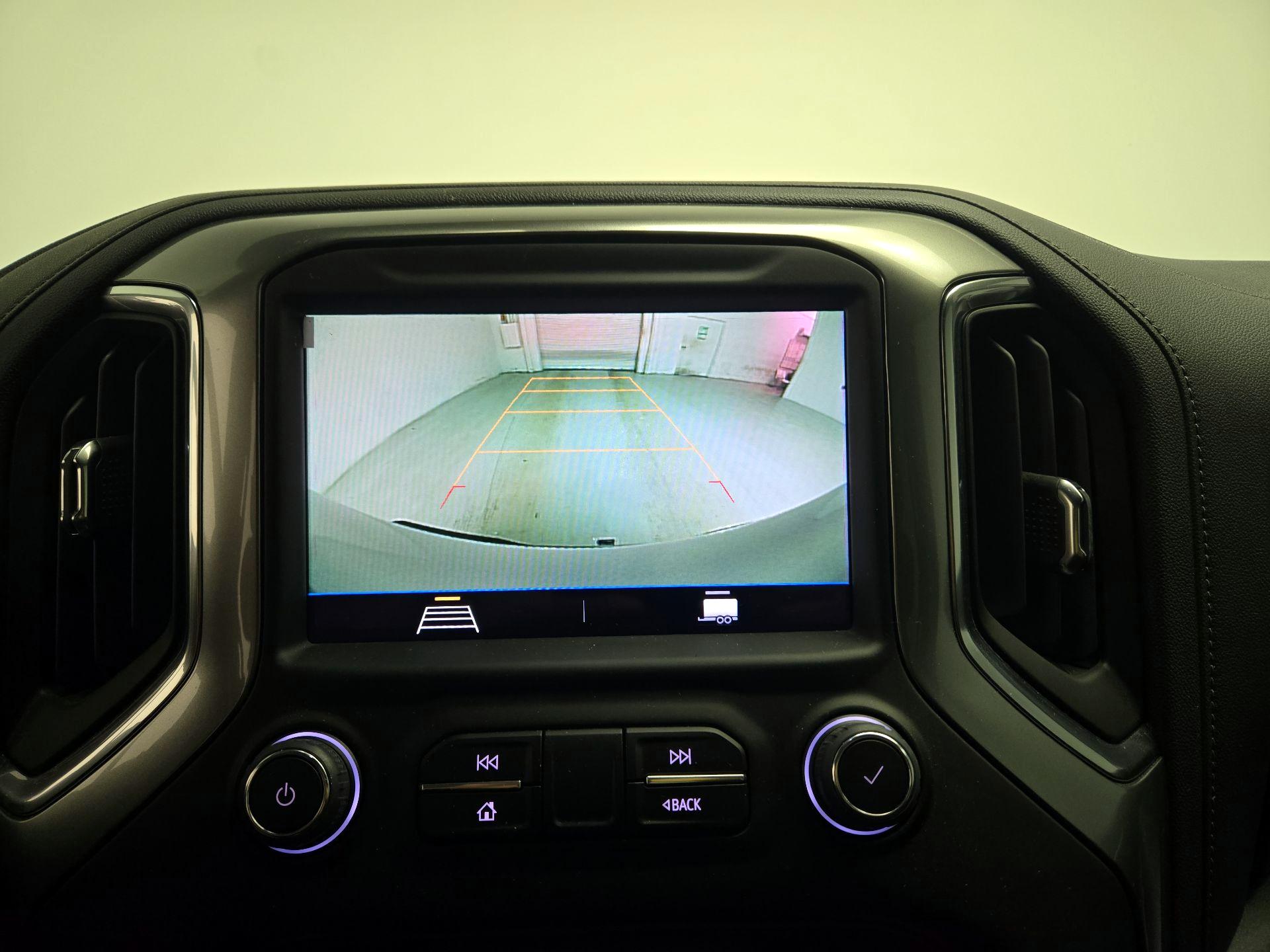 Thumbnail: 2022 Chevrolet Silverado 1500 - 14