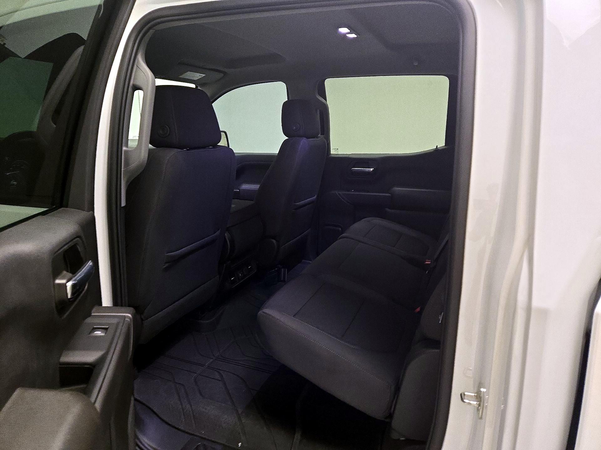 Thumbnail: 2022 Chevrolet Silverado 1500 - 19