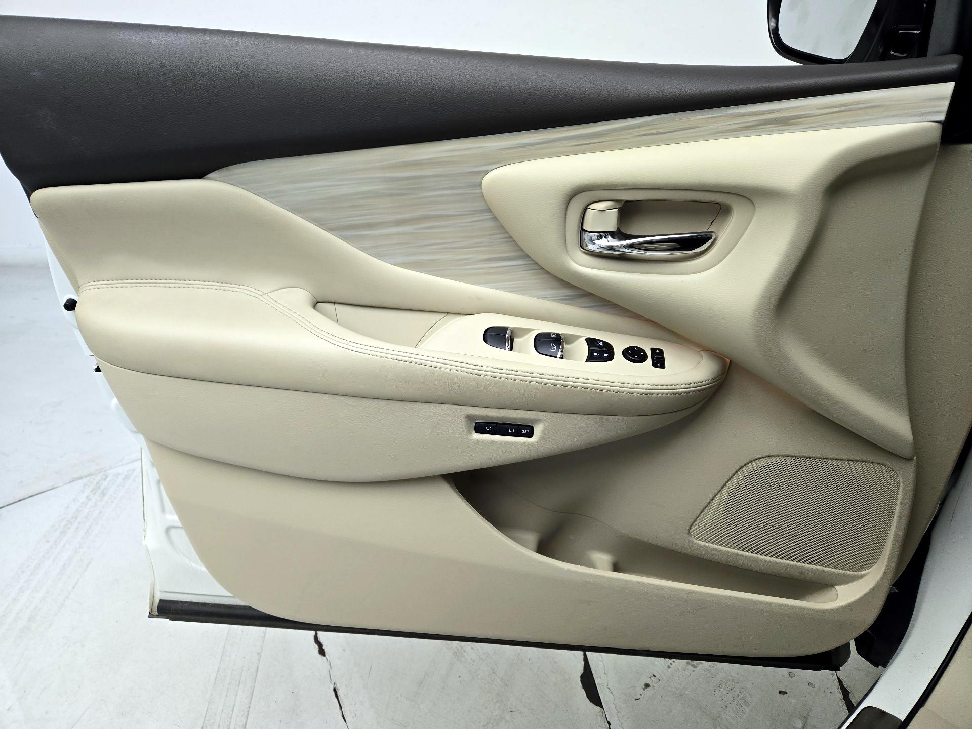 Thumbnail: 2017 Nissan Murano - 12