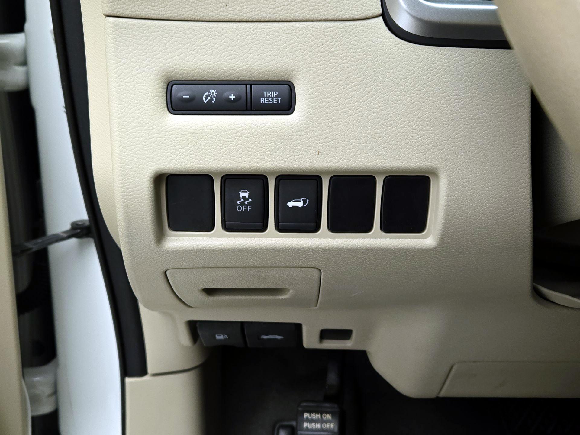 Thumbnail: 2017 Nissan Murano - 13