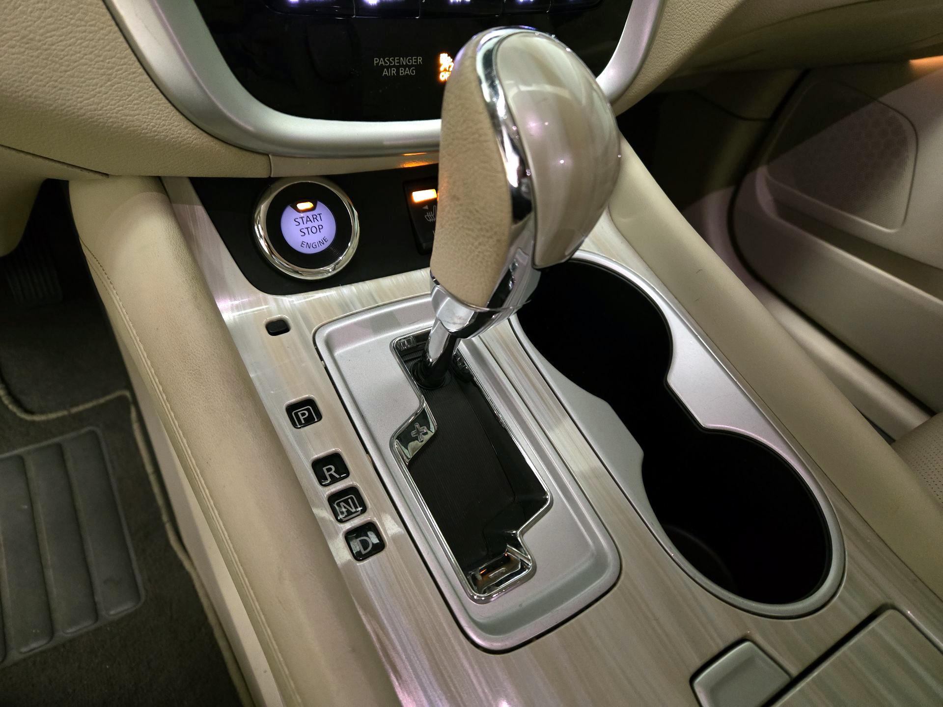 Thumbnail: 2017 Nissan Murano - 18