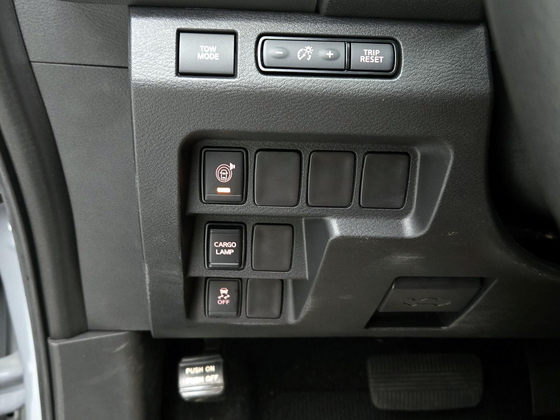 Thumbnail: 2024 Nissan Frontier - 13