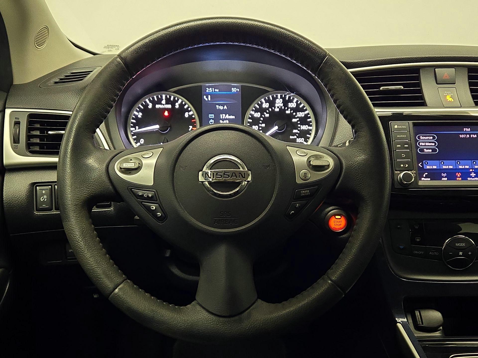 Thumbnail: 2019 Nissan Sentra - 10