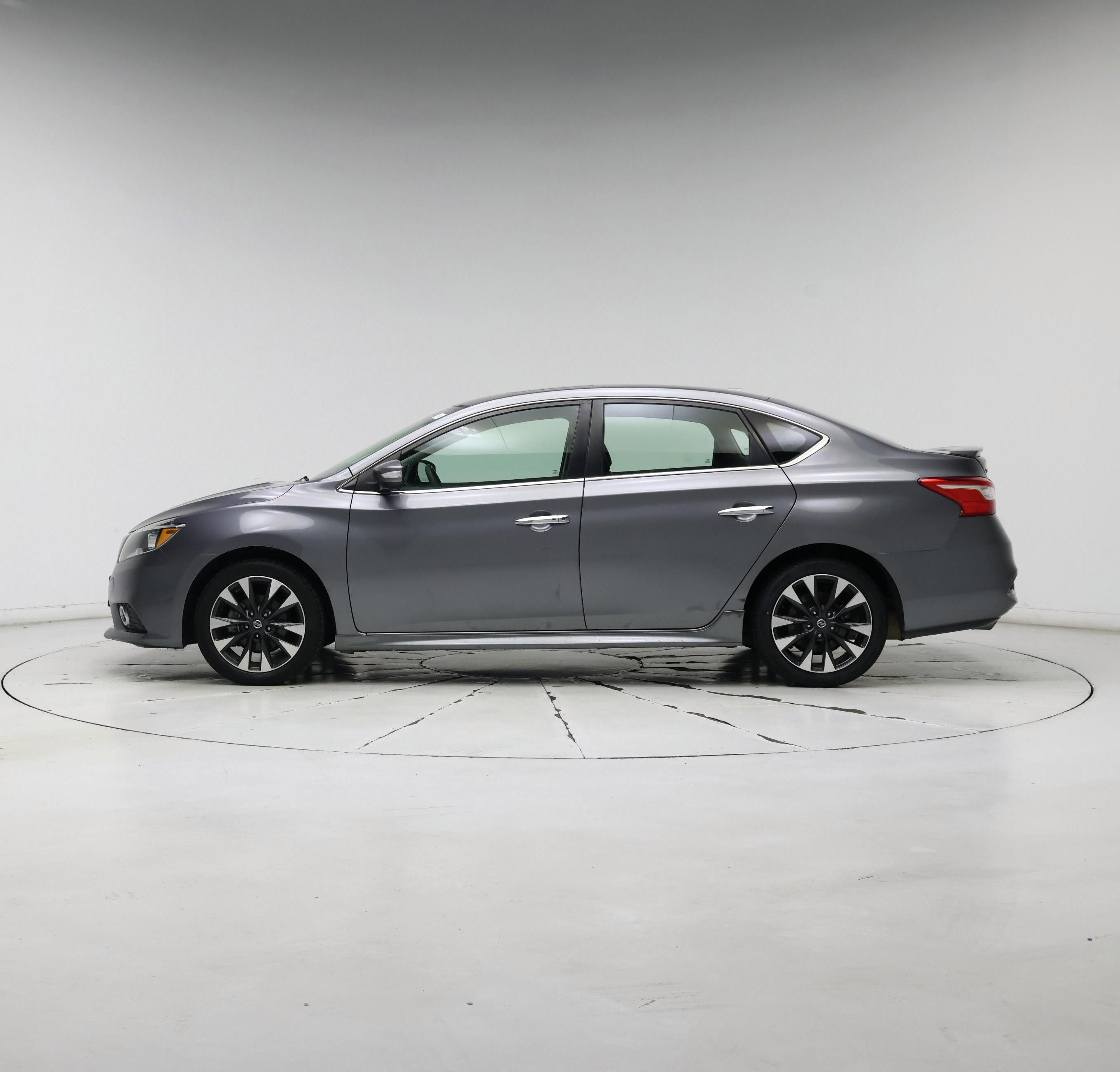 Thumbnail: 2019 Nissan Sentra - 3