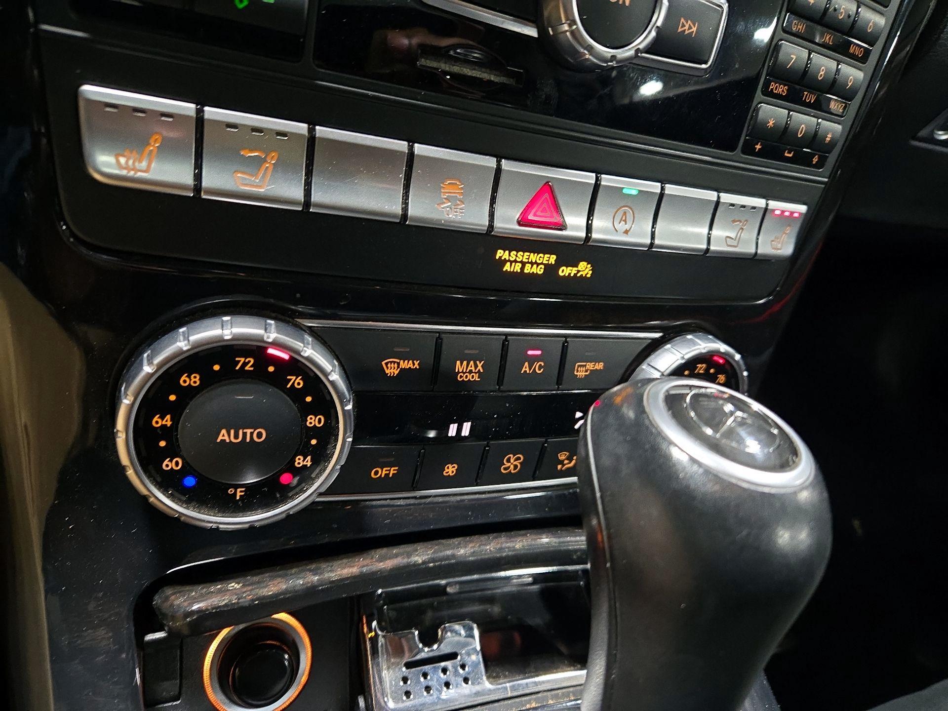 Thumbnail: 2016 Mercedes-Benz SLK - 15