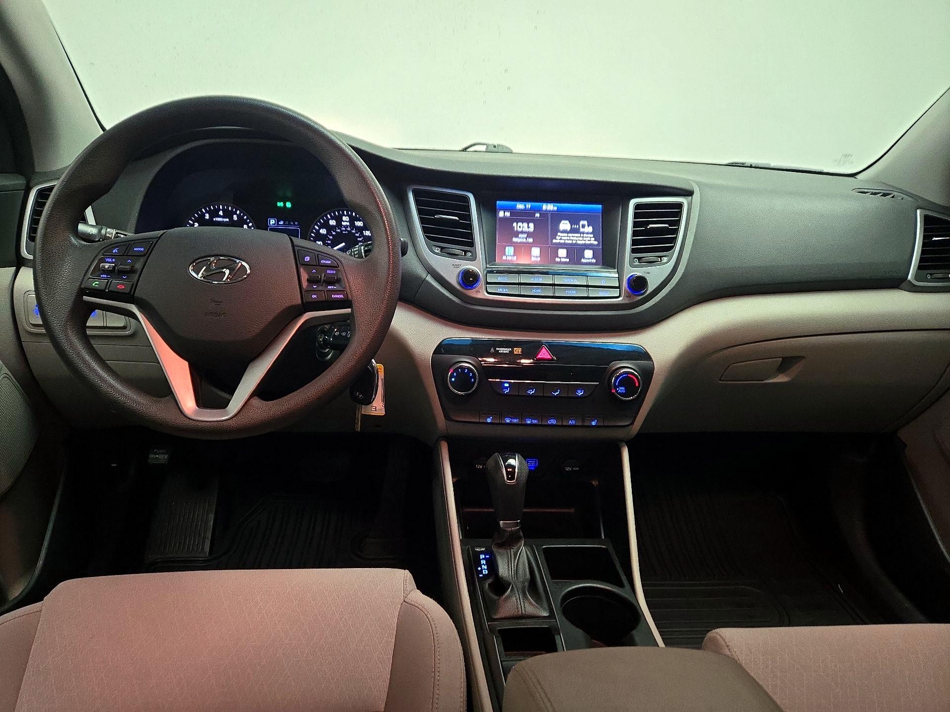 Thumbnail: 2018 Hyundai Tucson - 9