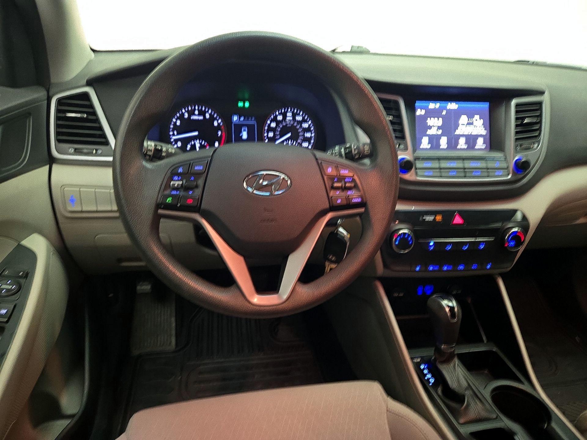 Thumbnail: 2018 Hyundai Tucson - 10