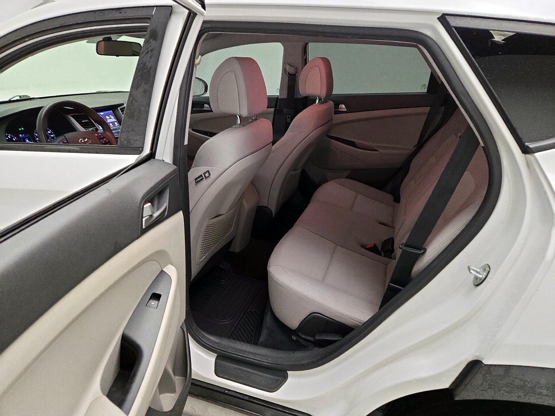 Thumbnail: 2018 Hyundai Tucson - 19