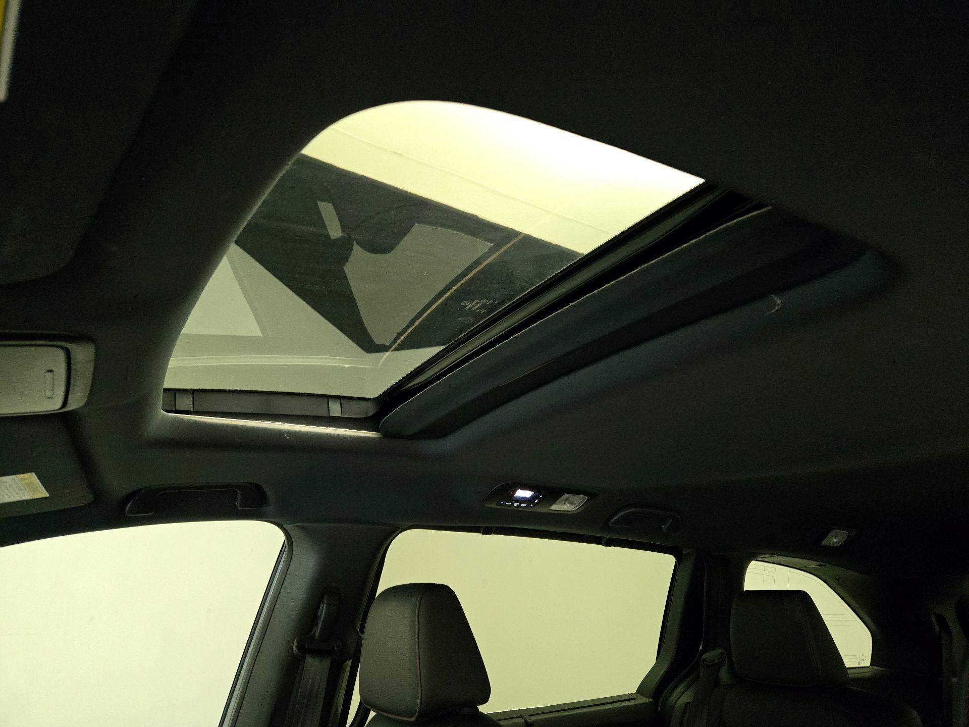 Thumbnail: 2024 Honda Odyssey - 19