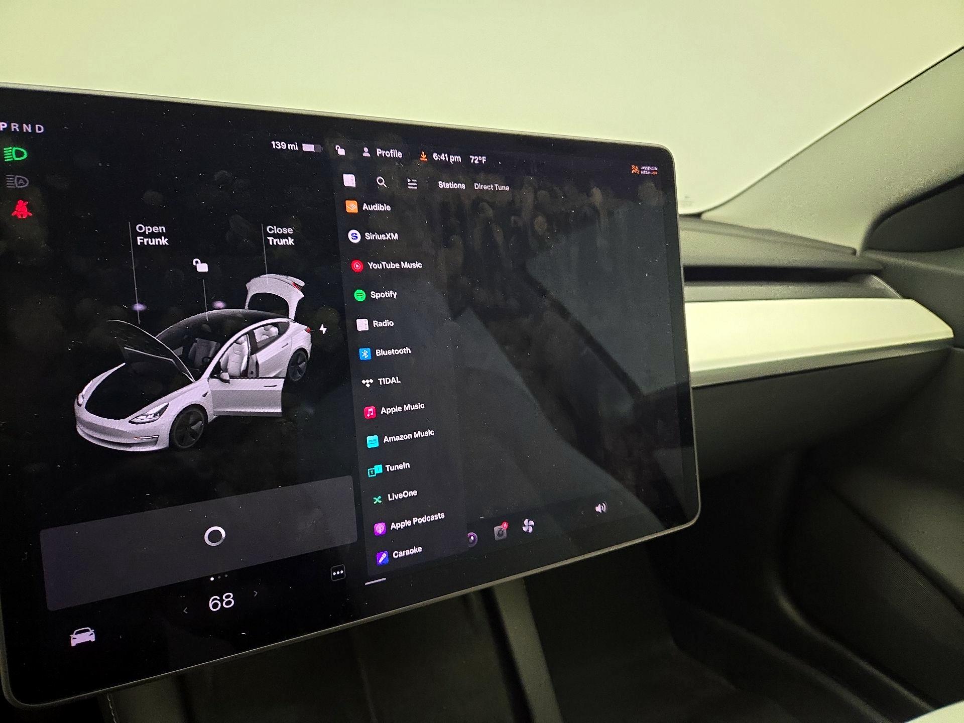 Thumbnail: 2021 Tesla Model 3 - 15