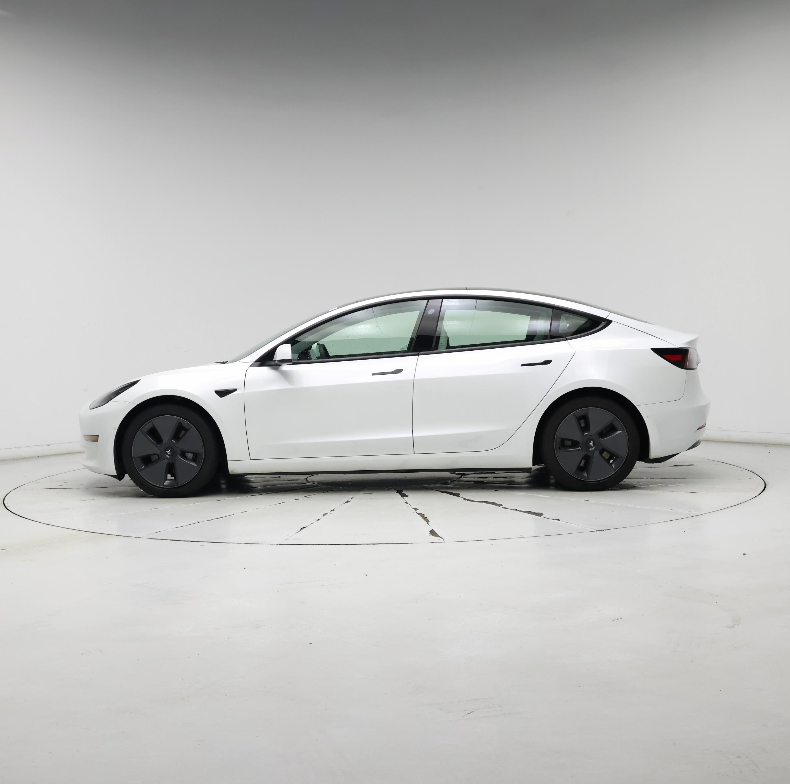 Thumbnail: 2021 Tesla Model 3 - 3