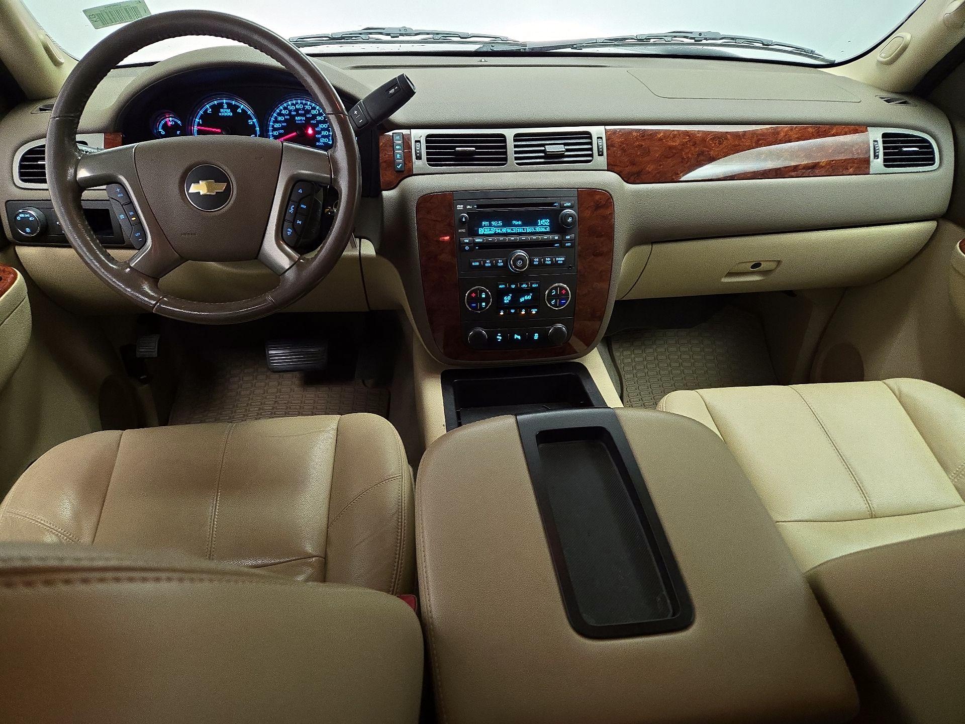 Thumbnail: 2014 Chevrolet Tahoe - 9