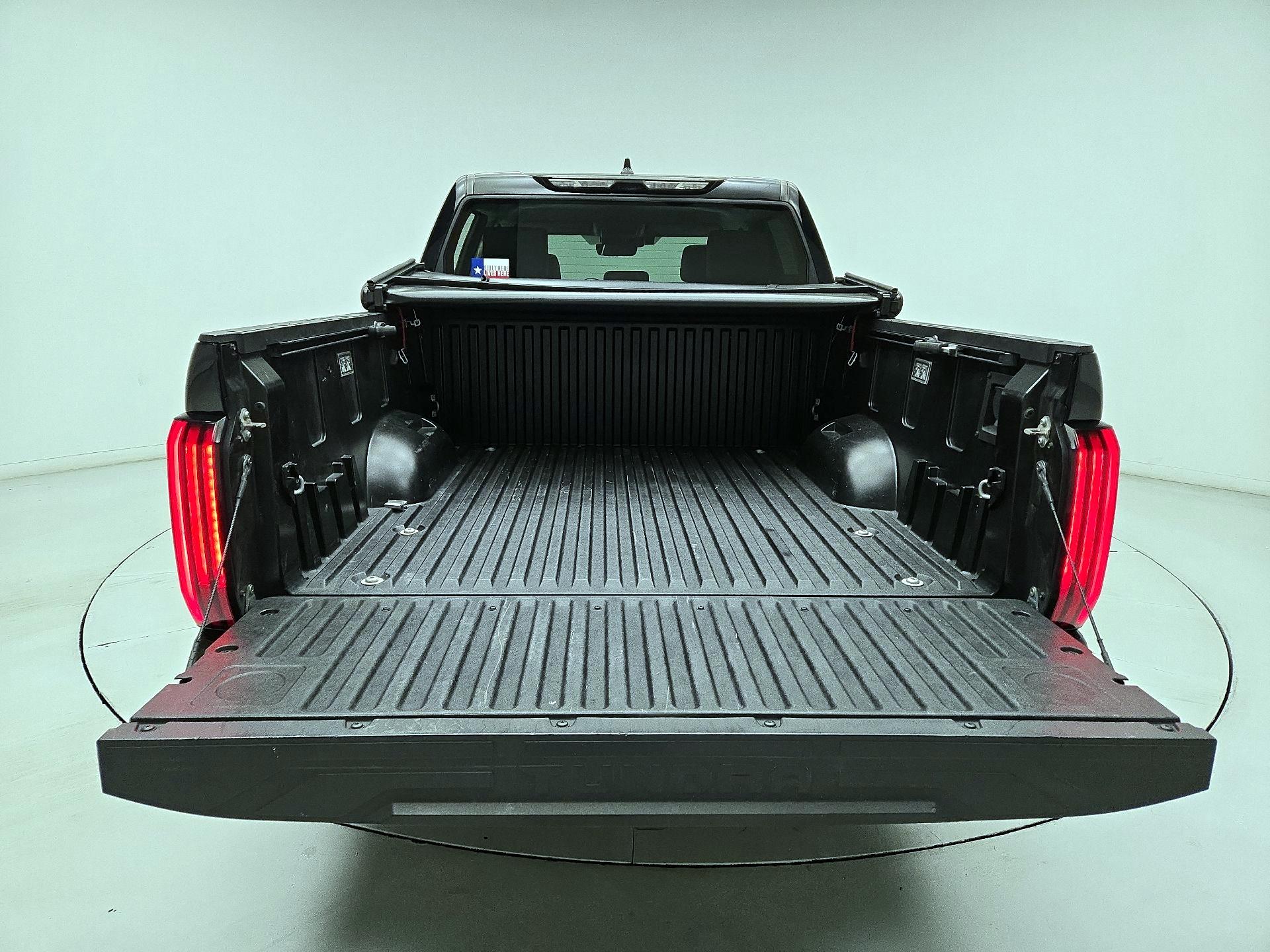 Thumbnail: 2022 Toyota Tundra - 20