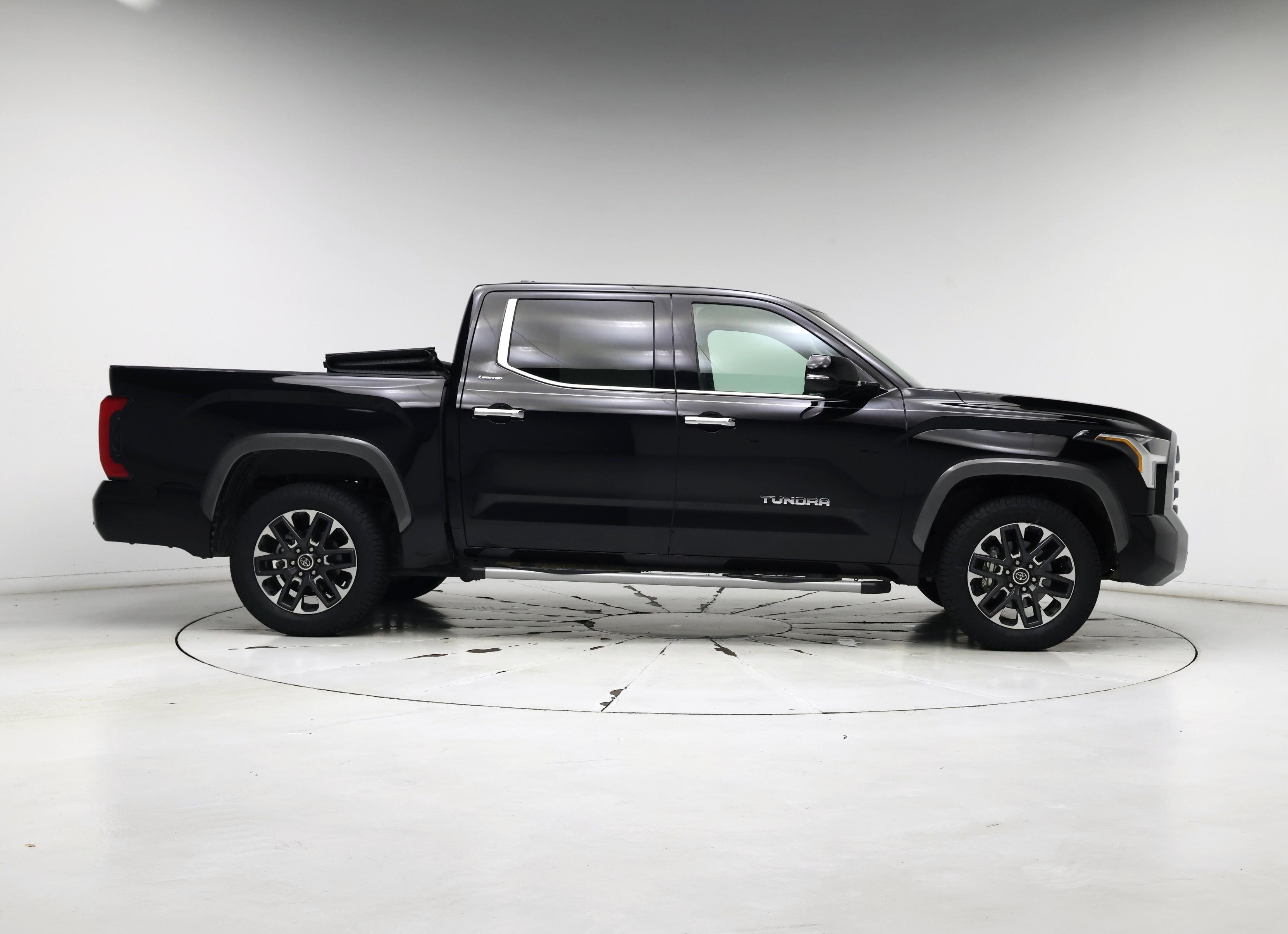 Thumbnail: 2022 Toyota Tundra - 7