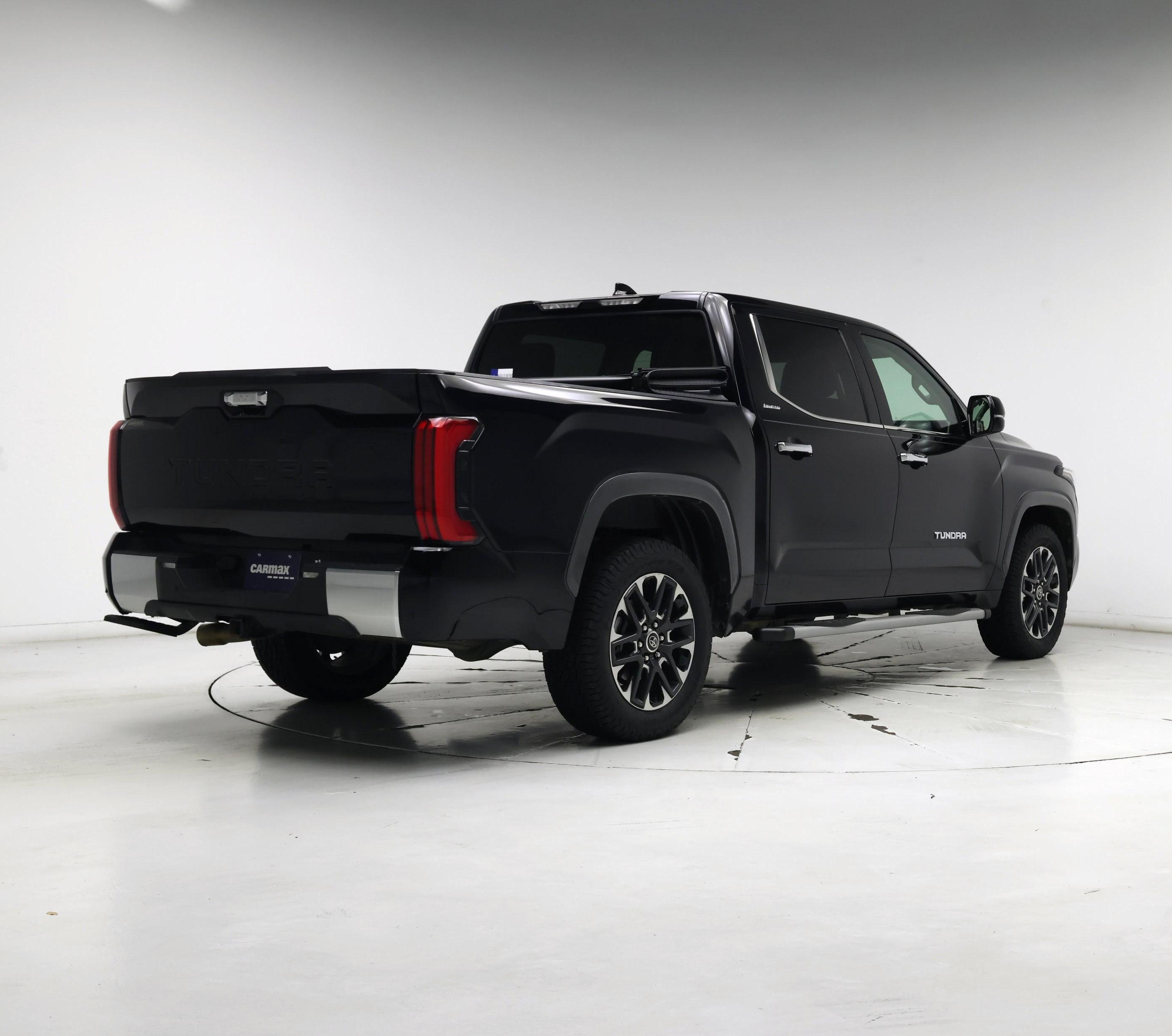 Thumbnail: 2022 Toyota Tundra - 8