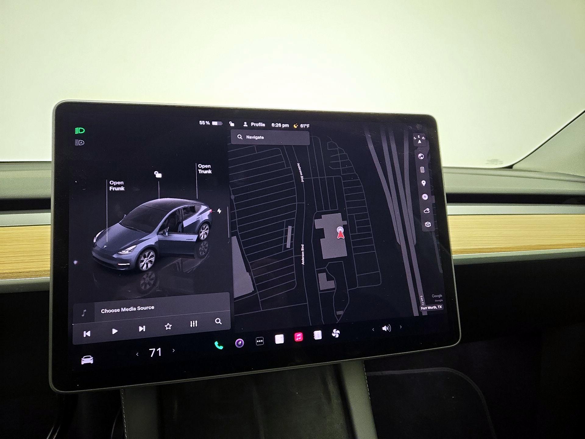 Thumbnail: 2023 Tesla Model Y - 13