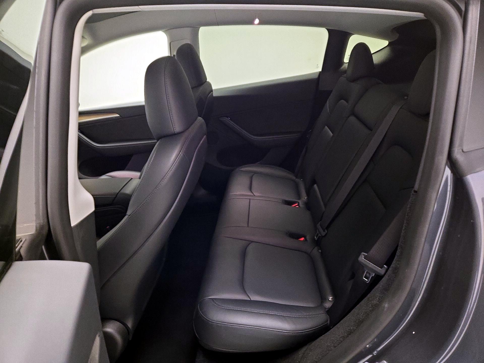 Thumbnail: 2023 Tesla Model Y - 19