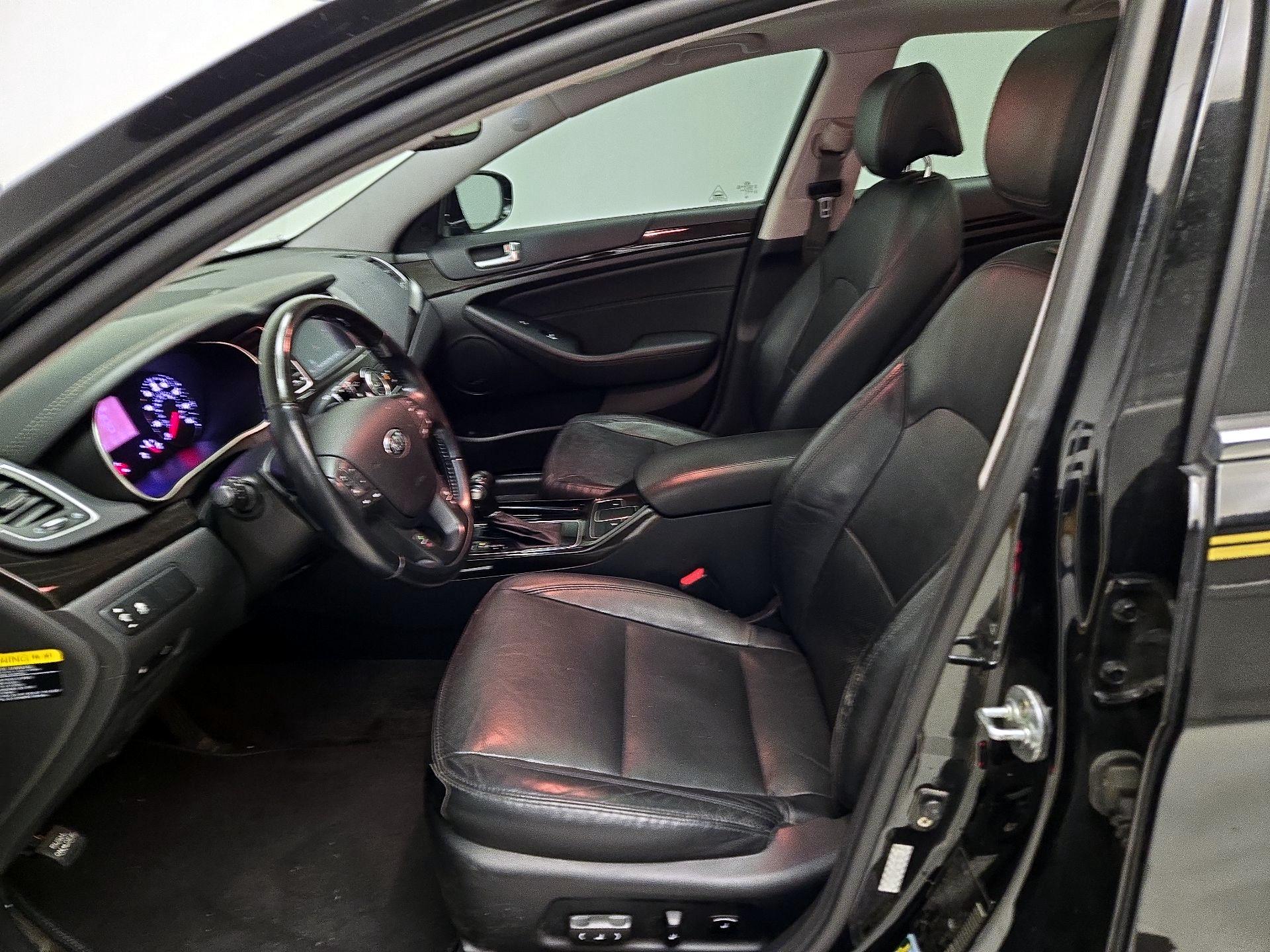 Thumbnail: 2016 Kia Cadenza - 11