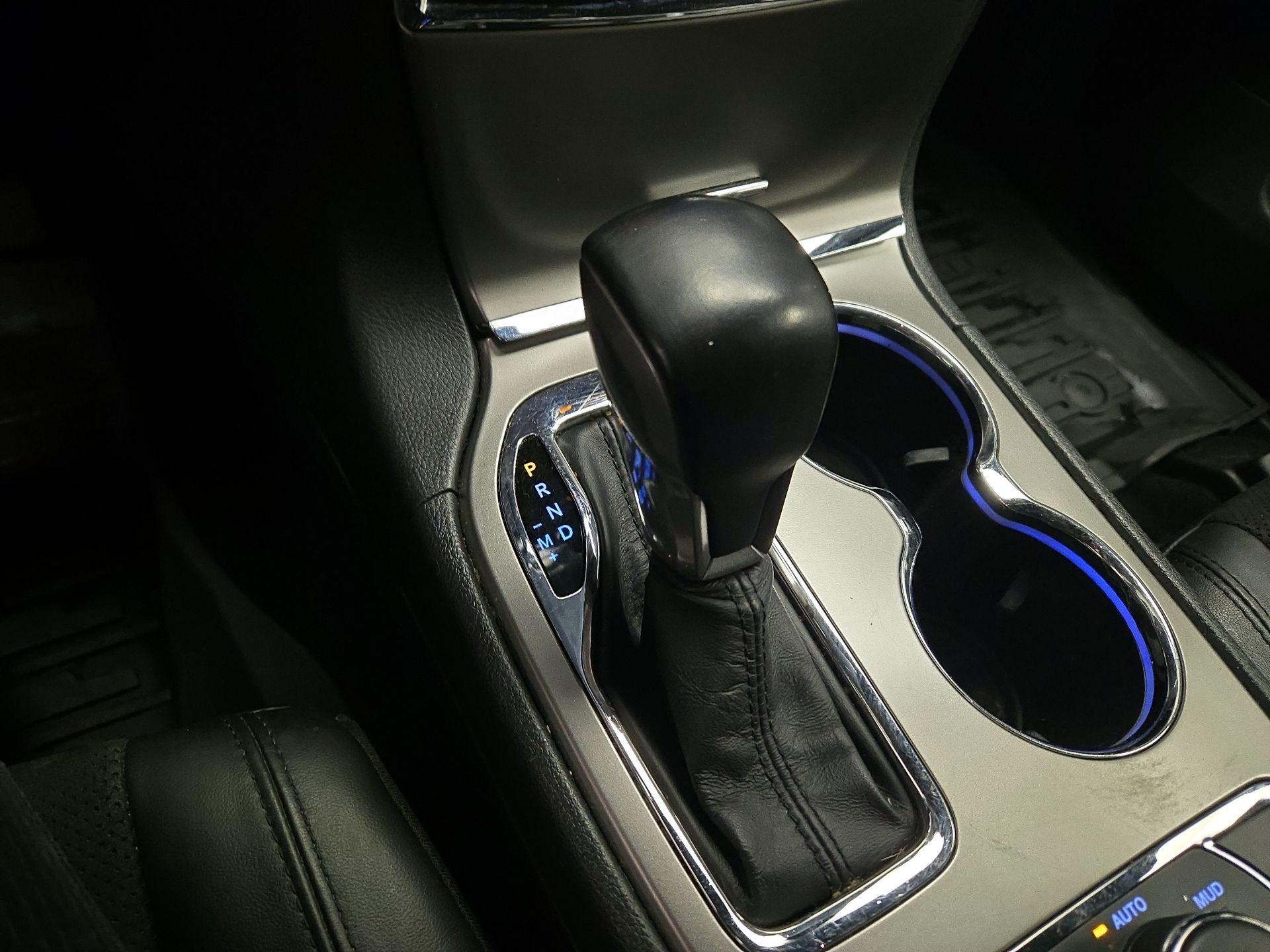 Thumbnail: 2020 Jeep Grand Cherokee - 18
