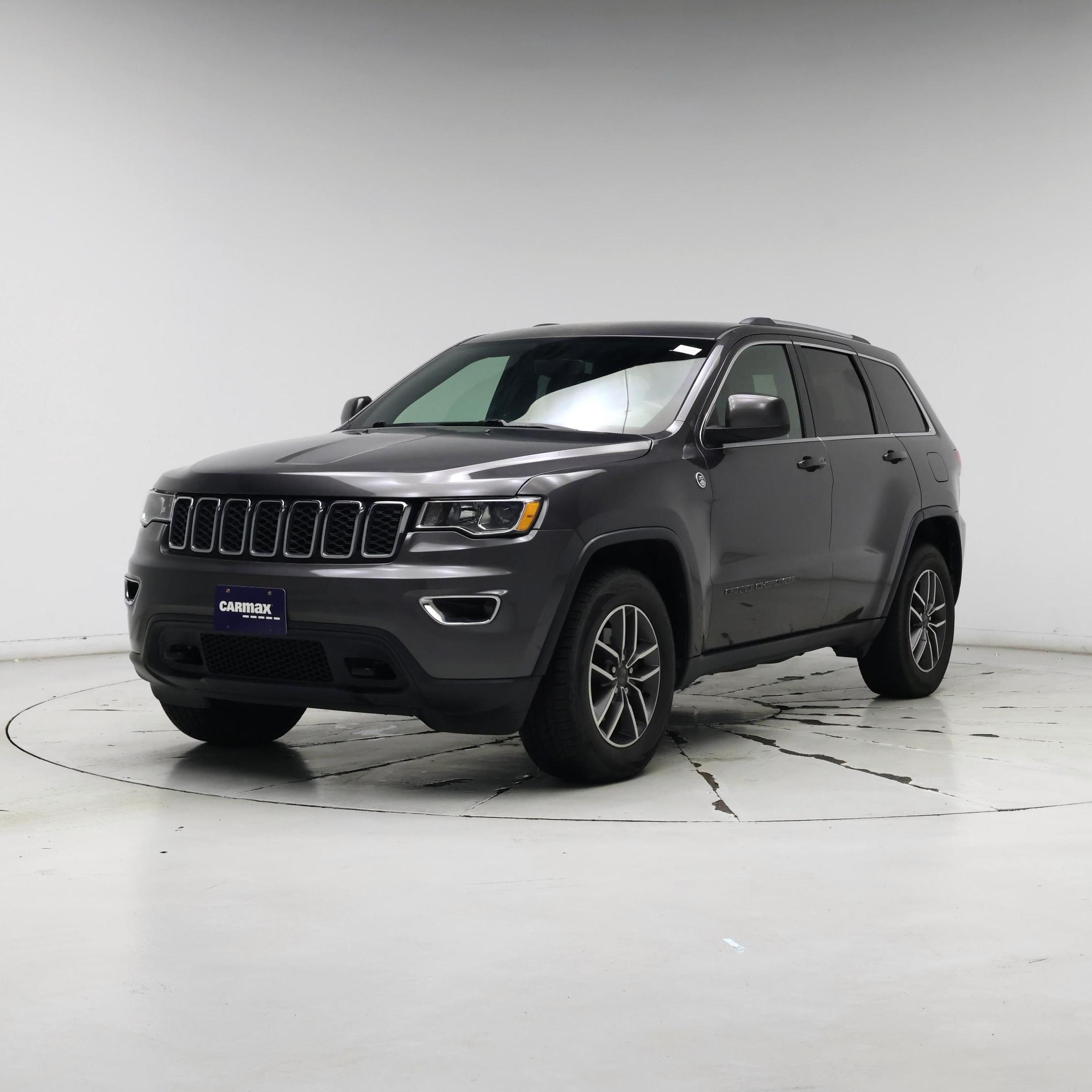 Thumbnail: 2020 Jeep Grand Cherokee - 4
