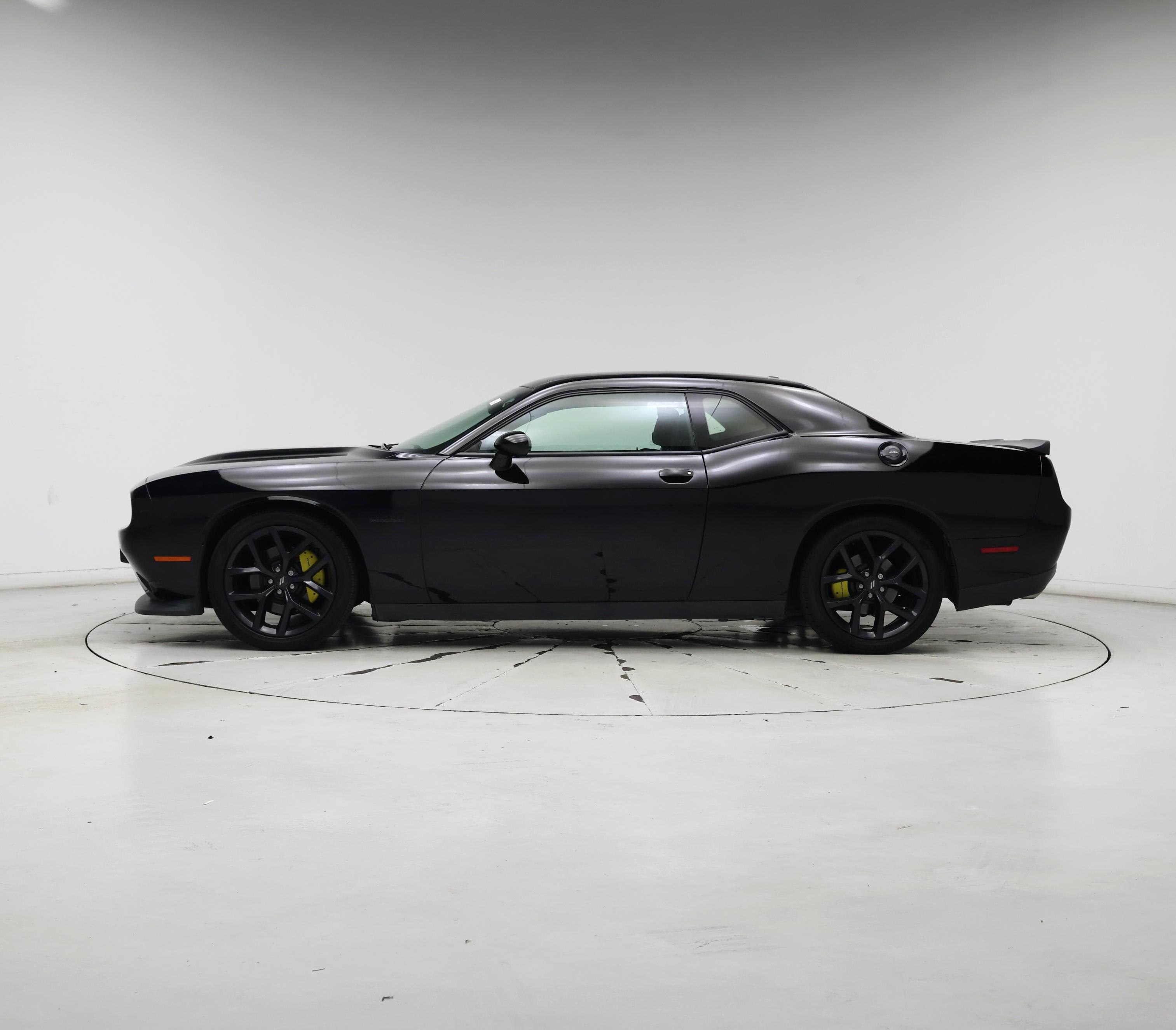 Thumbnail: 2020 Dodge Challenger - 3