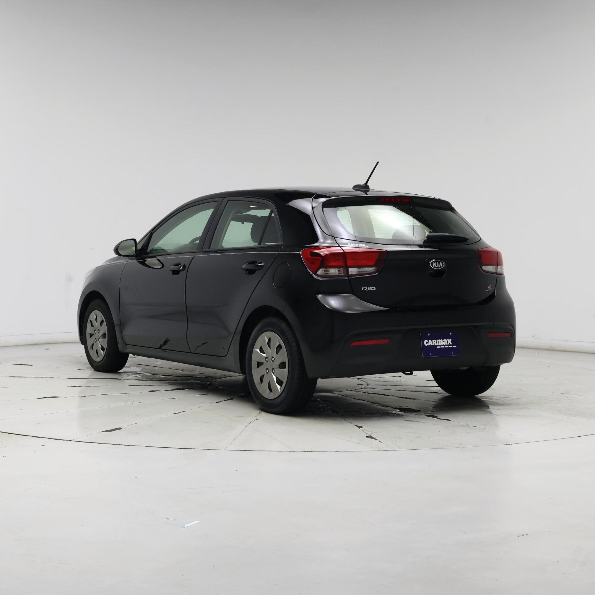 Thumbnail: 2019 Kia Rio5 - 2