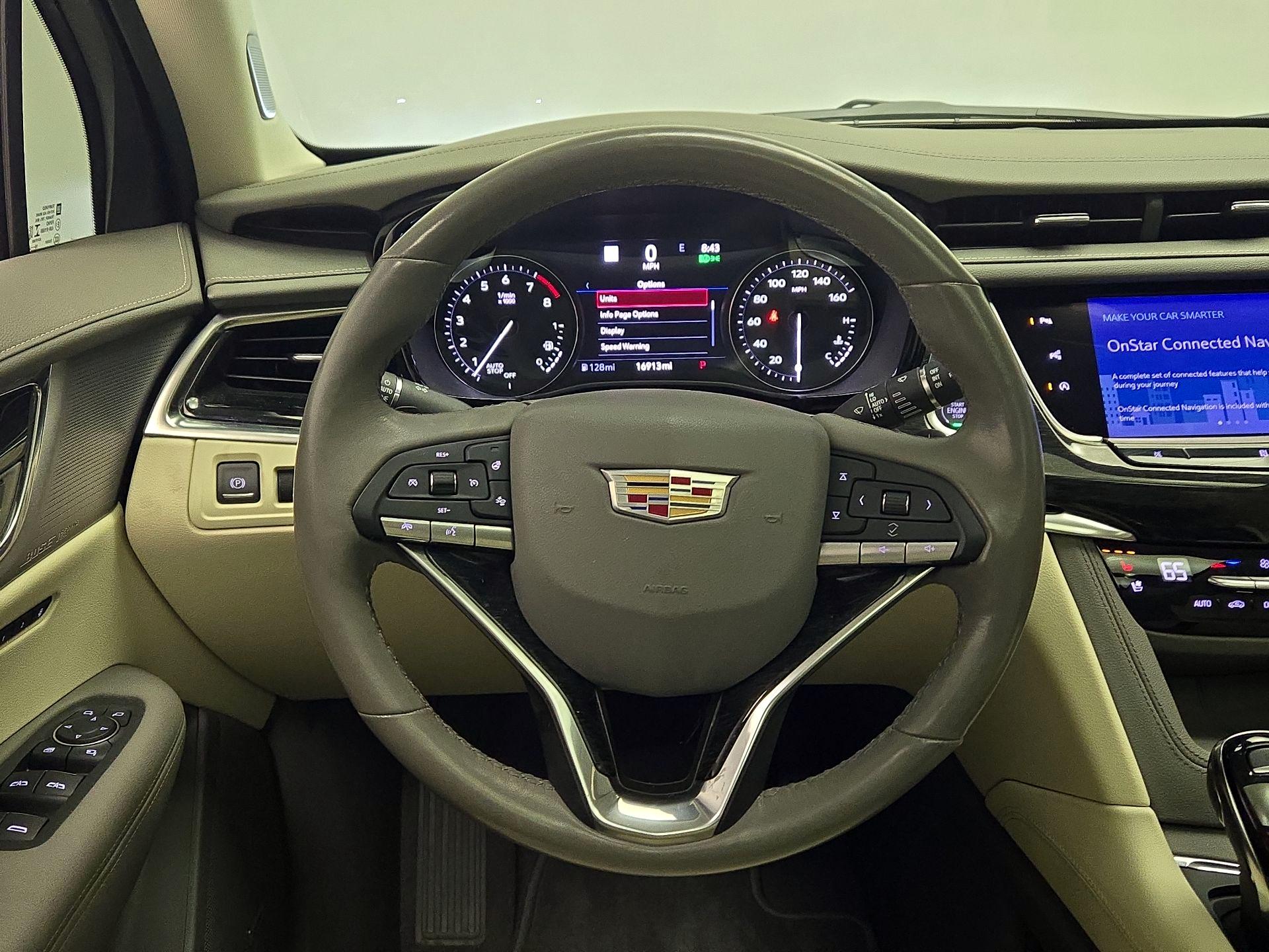 Thumbnail: 2020 Cadillac XT6 - 10