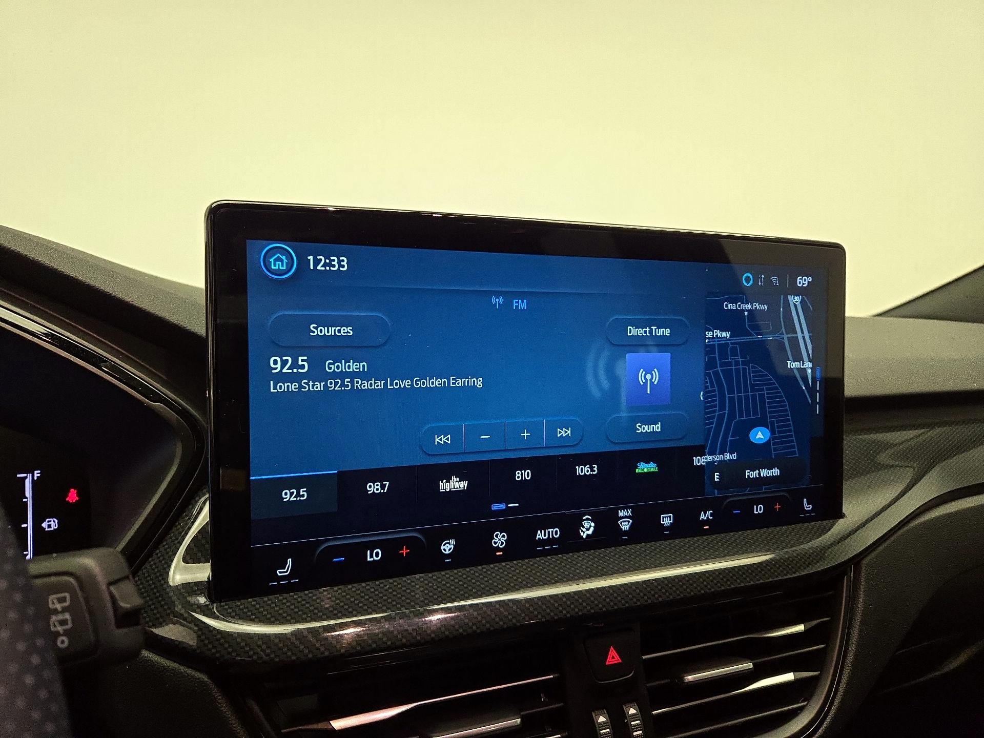 Thumbnail: 2024 Ford Escape - 16