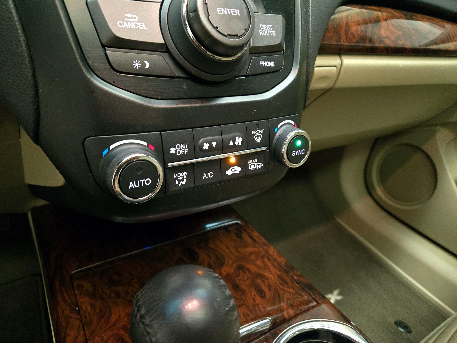 Thumbnail: 2014 Acura RDX - 17