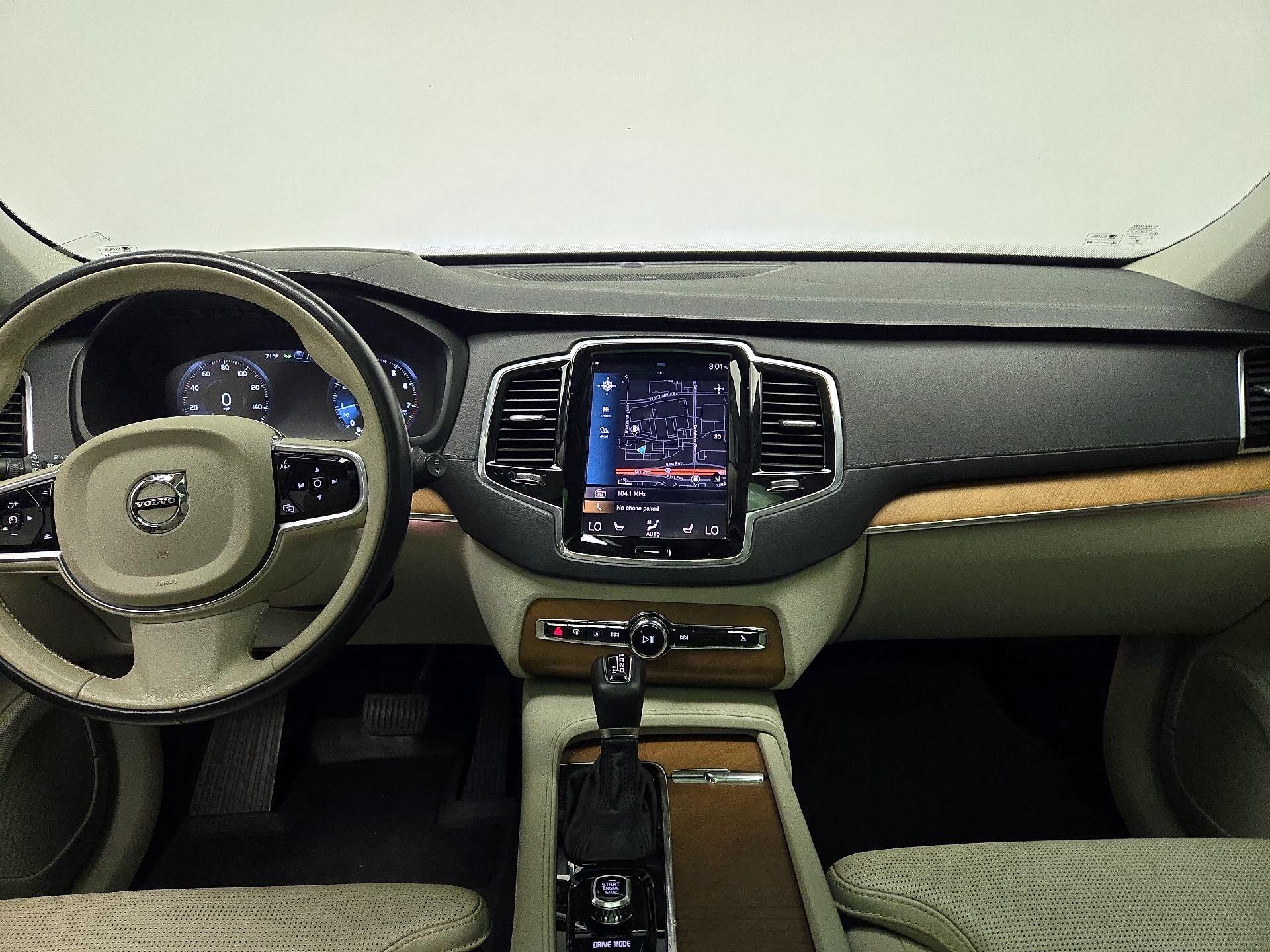 Thumbnail: 2020 Volvo XC90 - 9