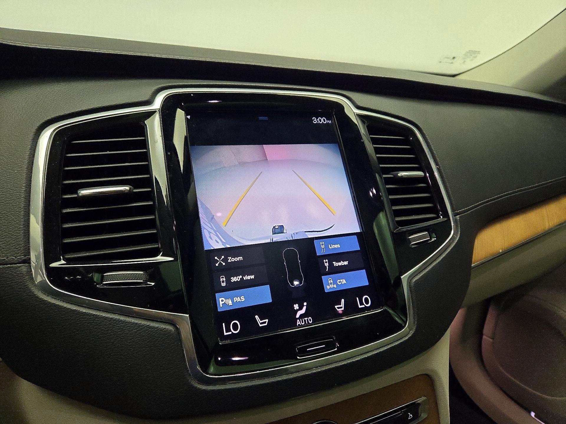 Thumbnail: 2020 Volvo XC90 - 15