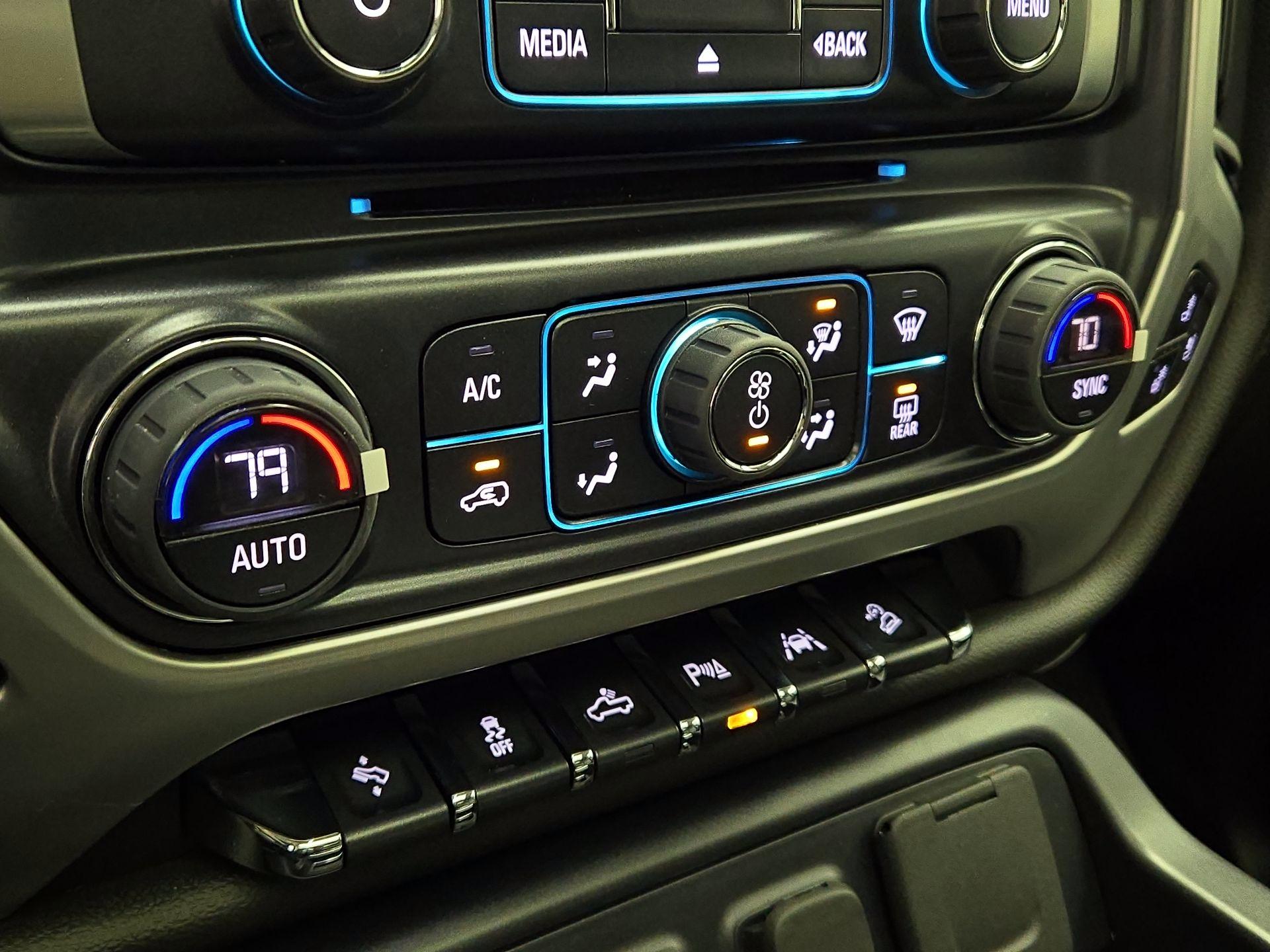 Thumbnail: 2018 GMC Sierra 1500 - 16