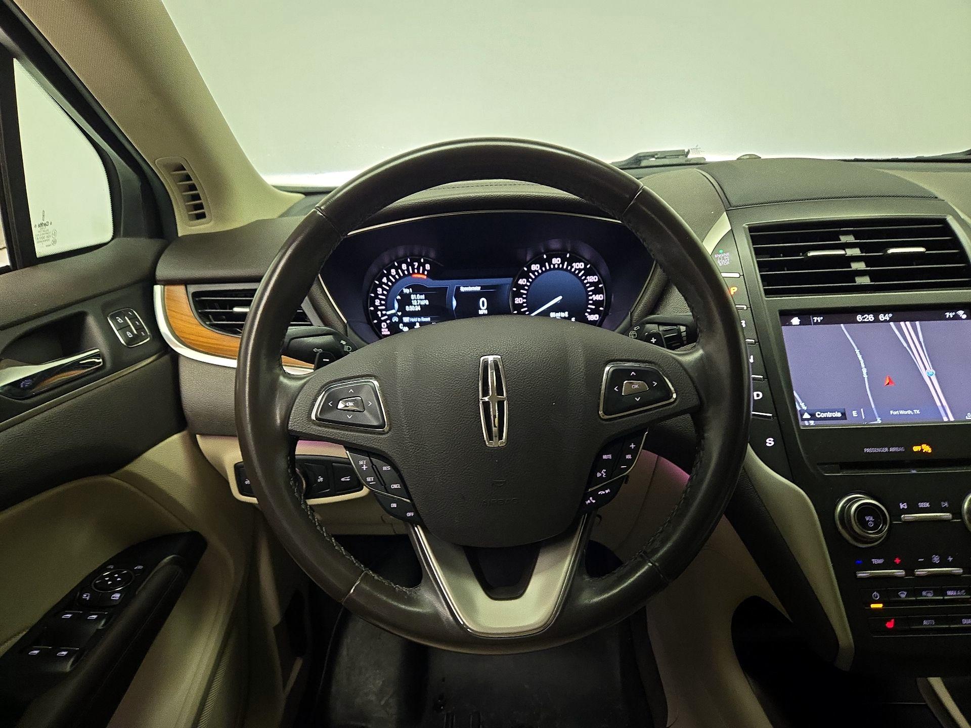 Thumbnail: 2018 Lincoln MKC - 10