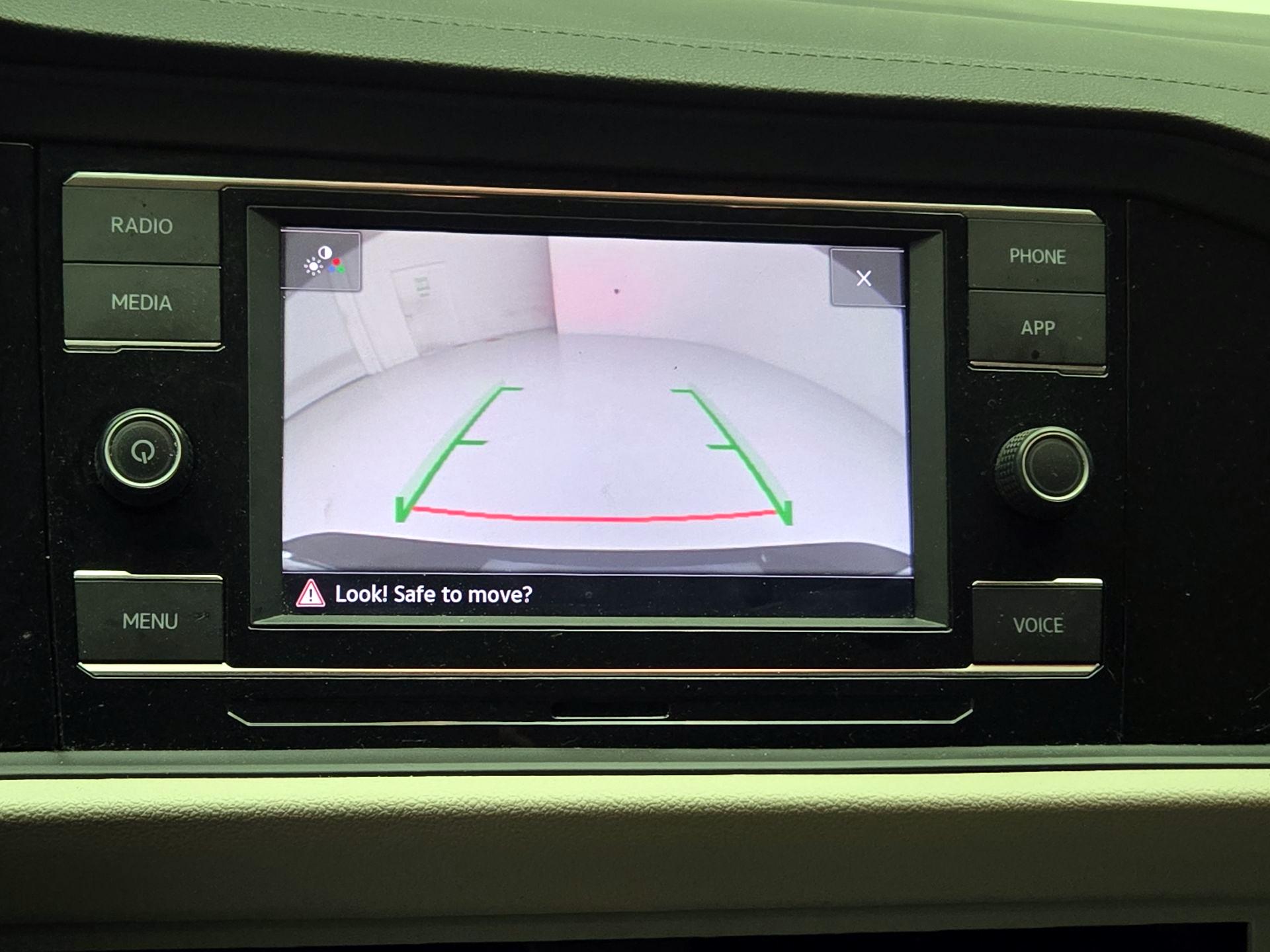 Thumbnail: 2023 Volkswagen Jetta - 14